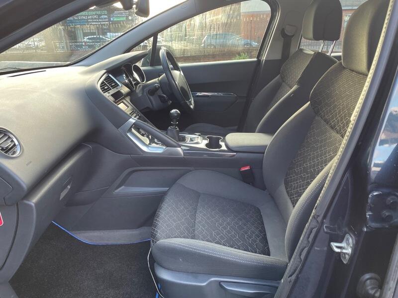 2014 Peugeot 3008 image 8