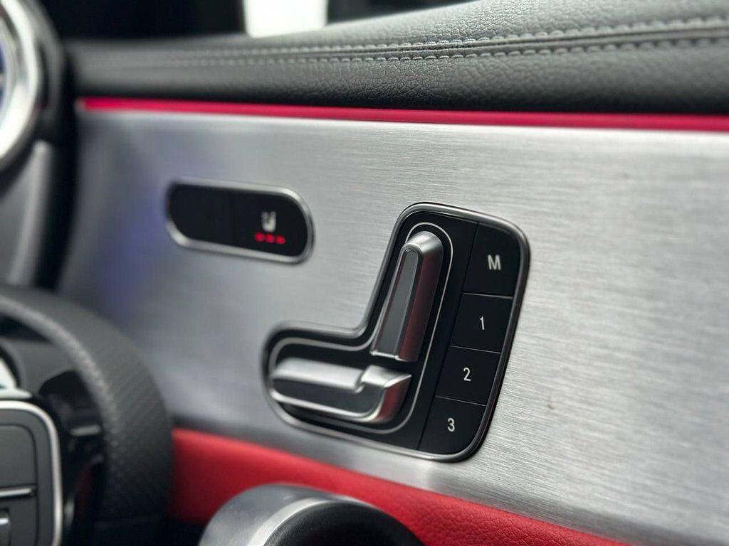 Mercedes-Benz Cla view 62