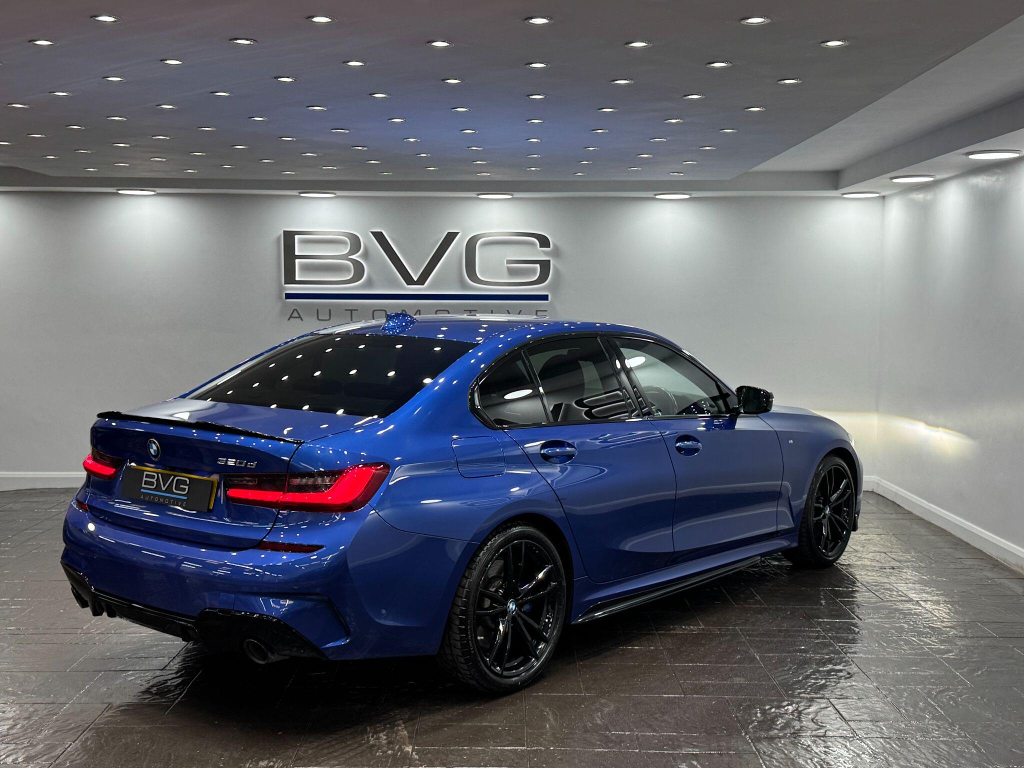 BMW 3 Series view 11