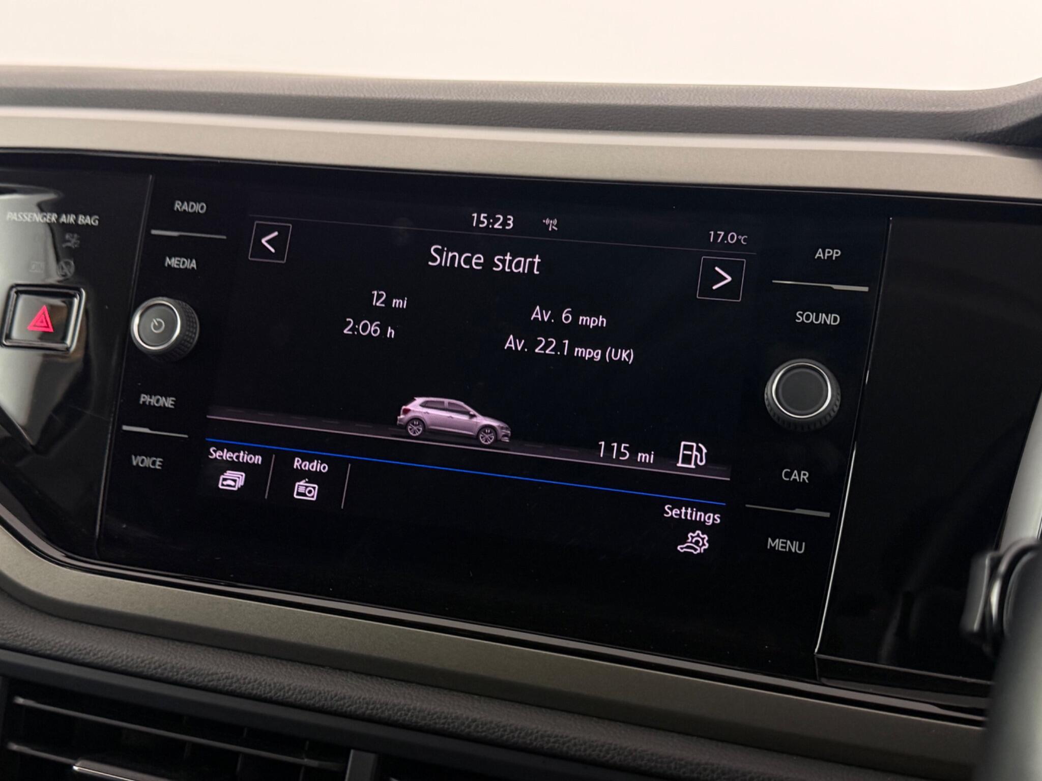 Volkswagen Polo view 22