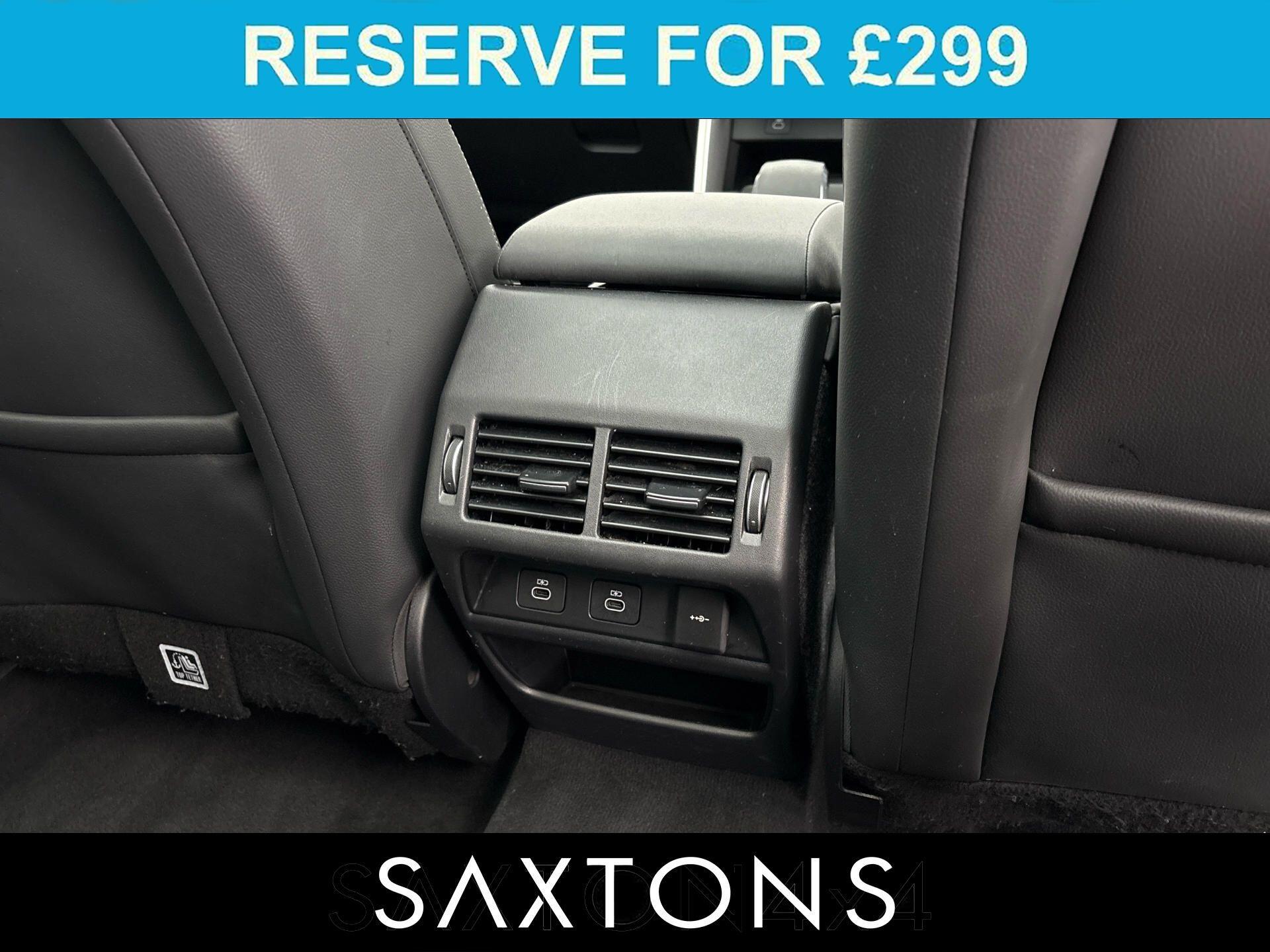Land Rover Discovery Sport view 35