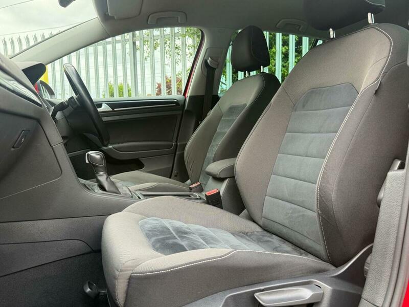 2016 Volkswagen Golf image 51