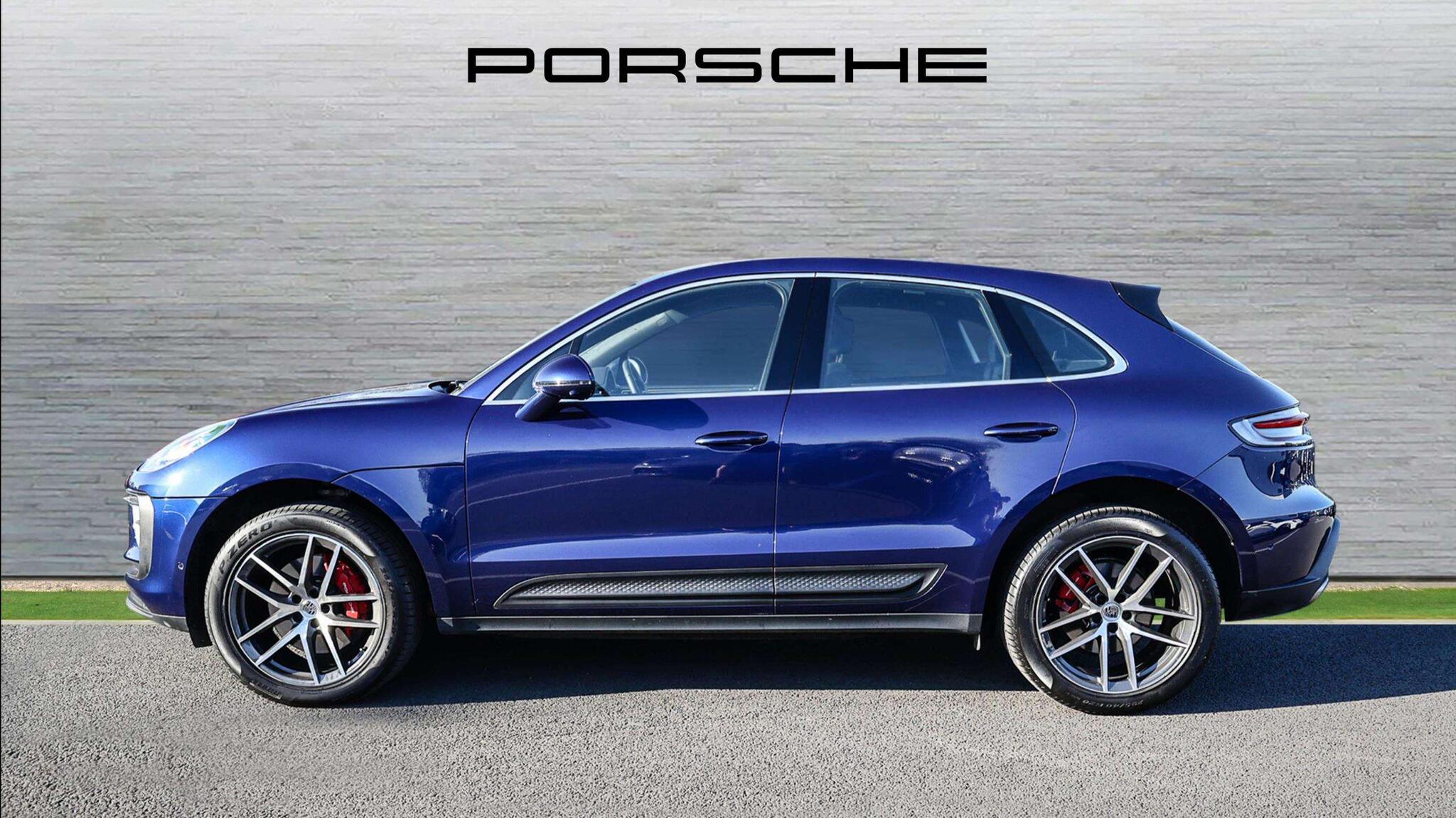 Porsche Macan view 7