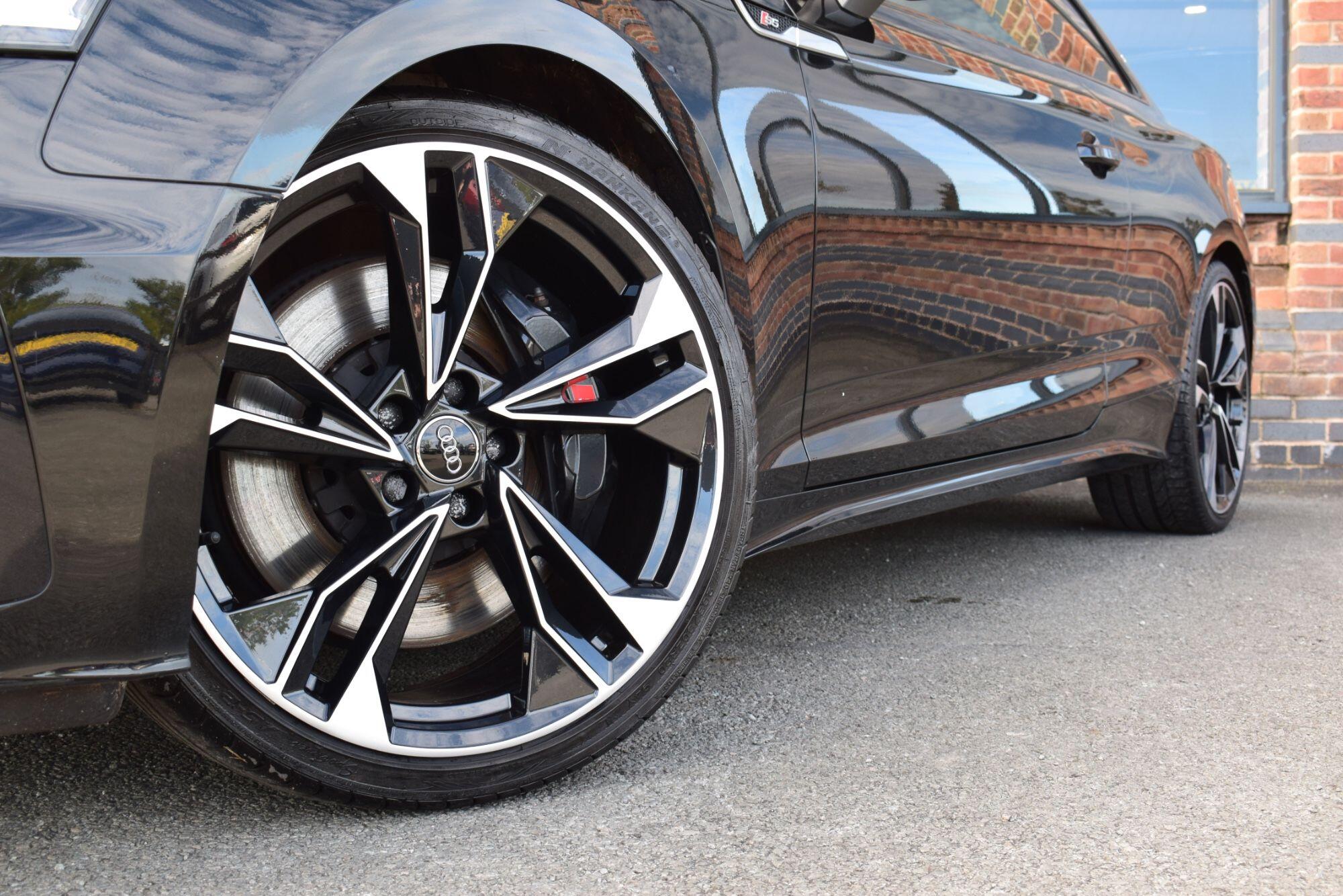 Audi S5 view 41