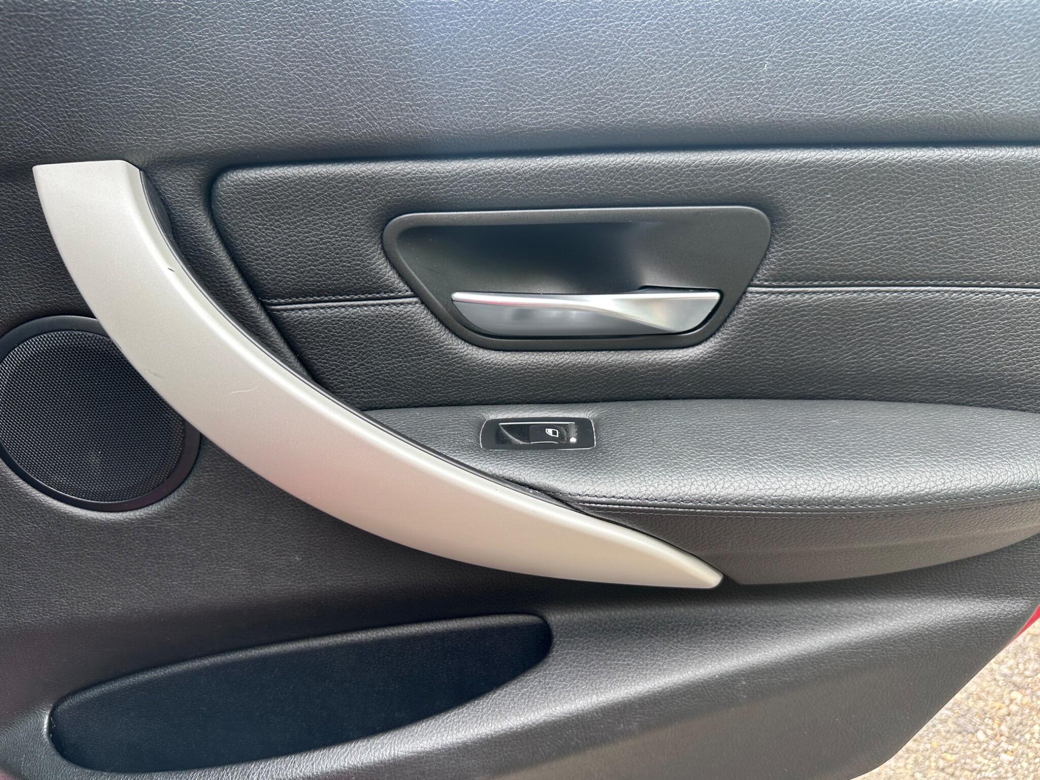 2015 BMW 3 Series image 56