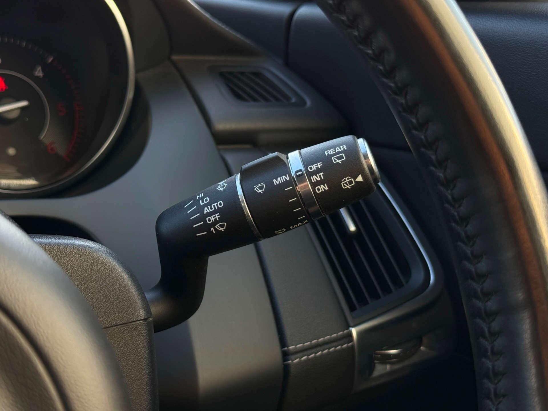 Jaguar E-Pace view 53