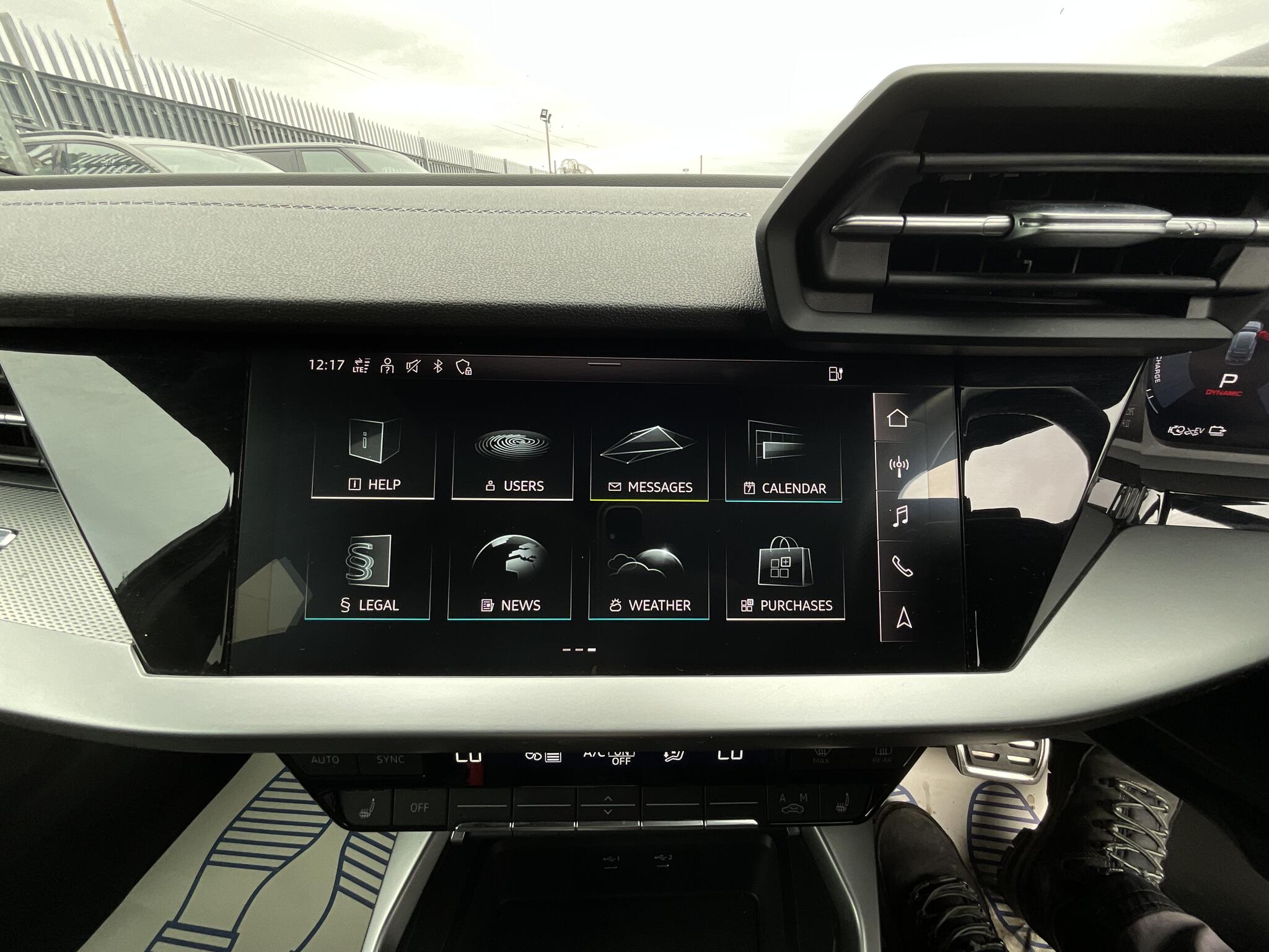 Audi A3 view 24