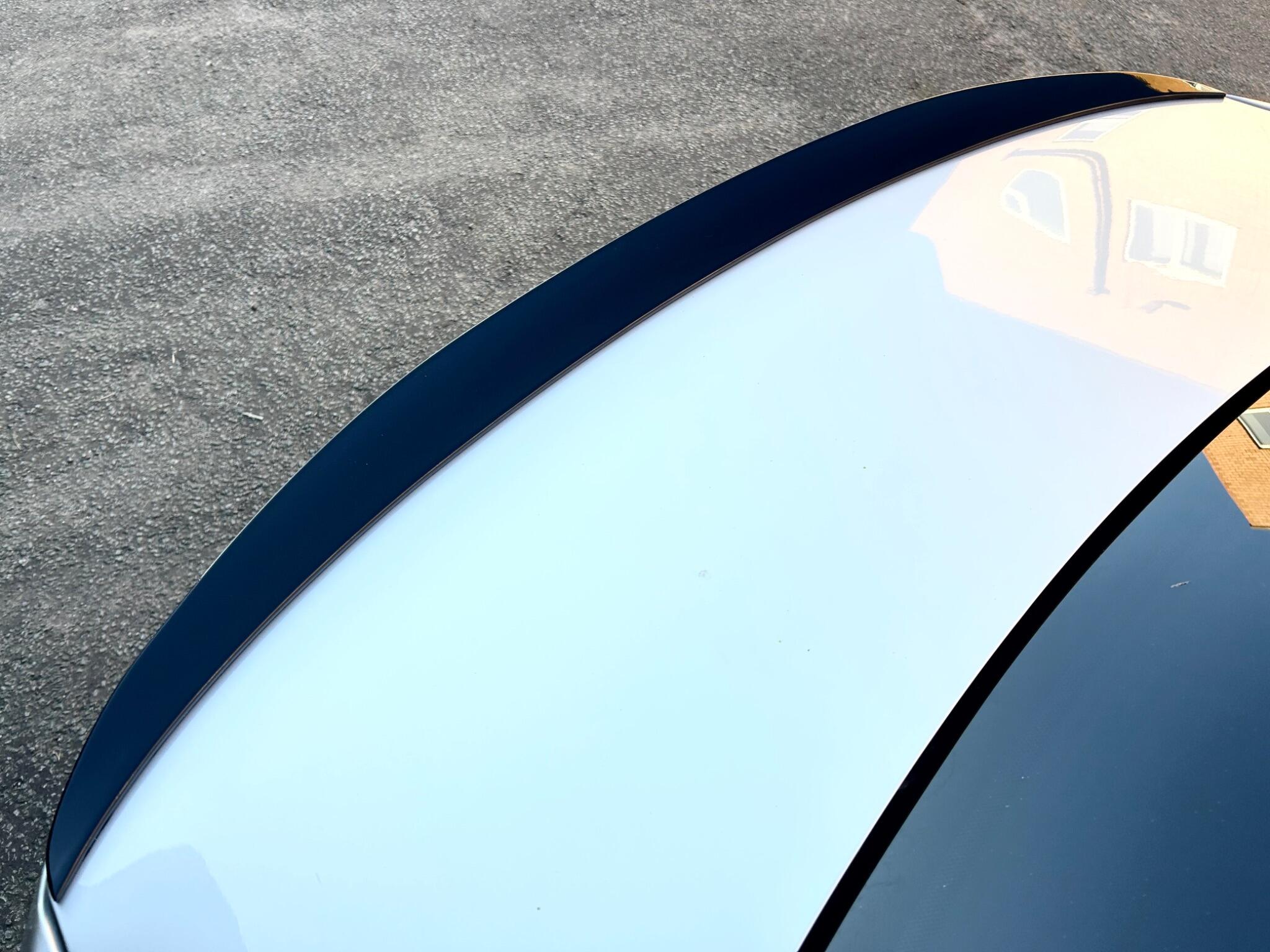 BMW 3 Series view 12