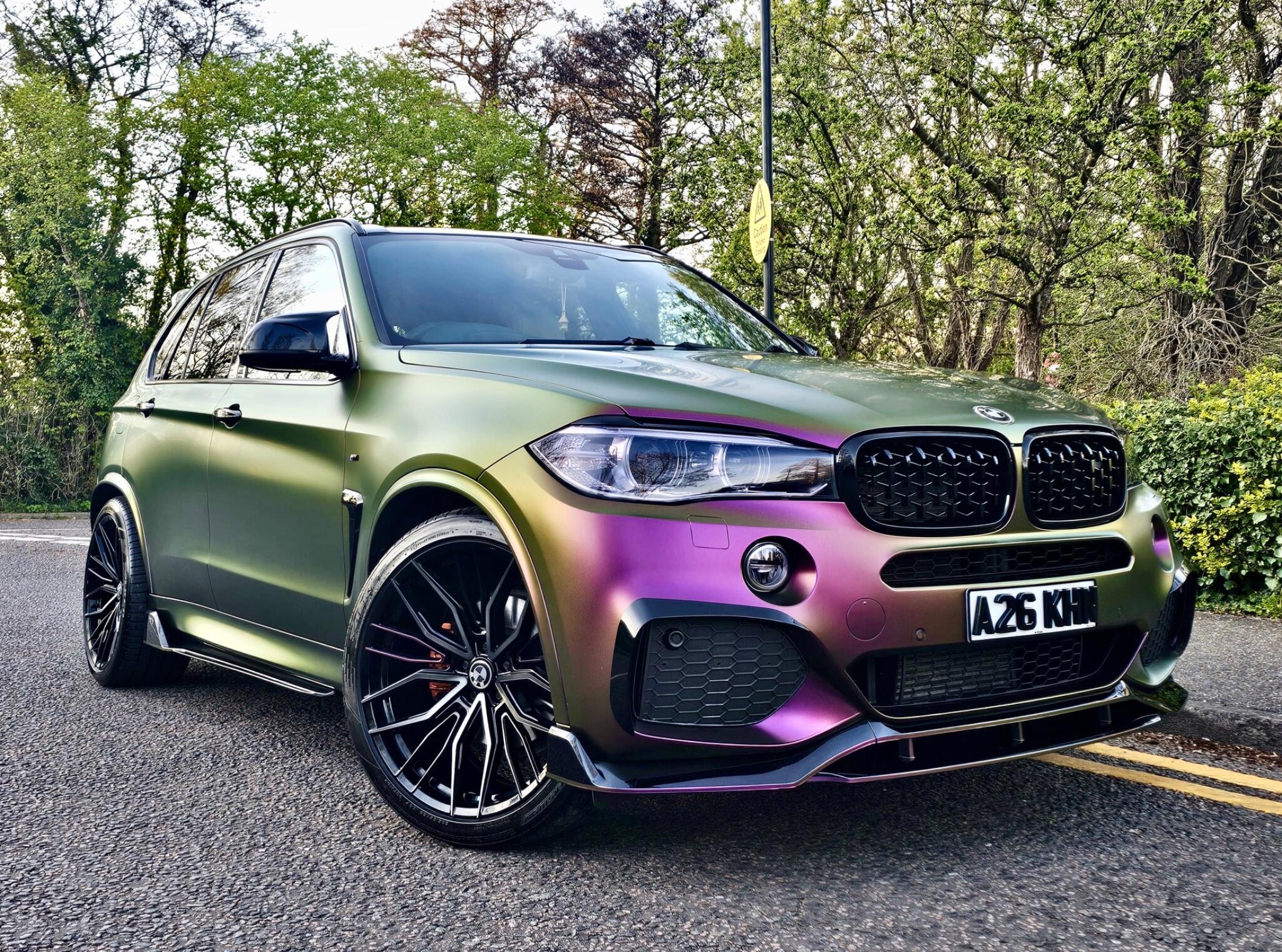 BMW X5 view 9