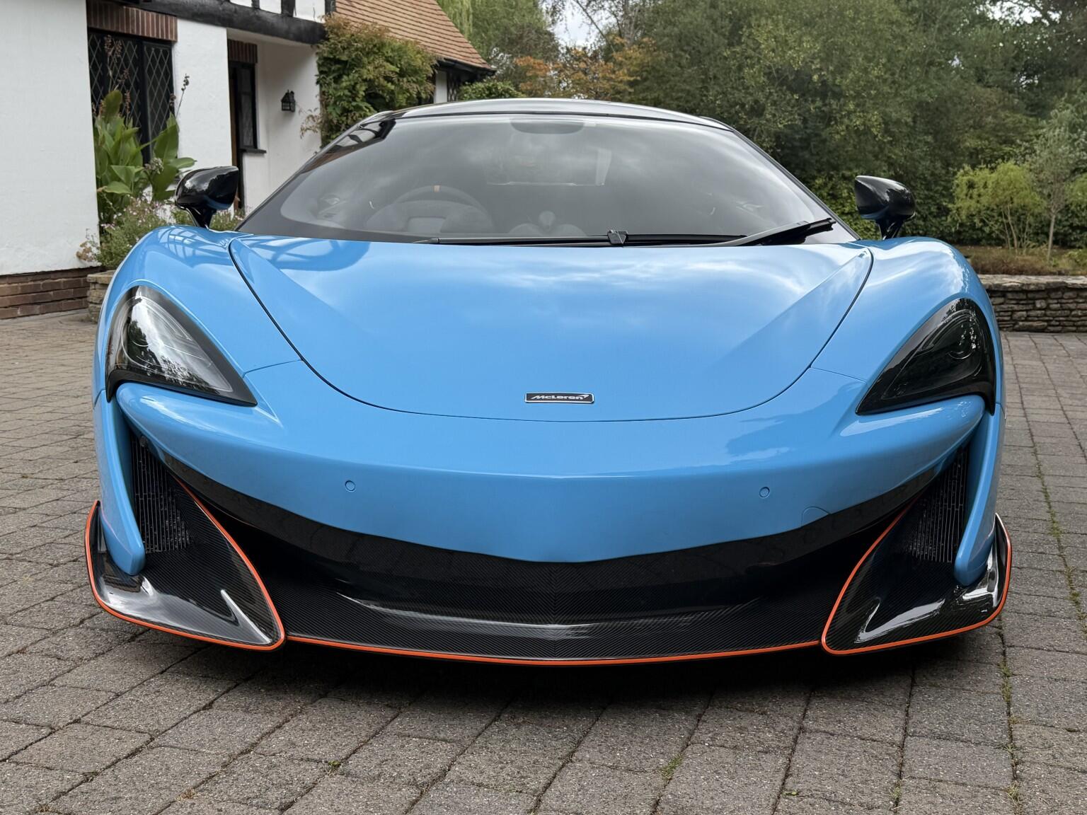 Mclaren 600LT view 3