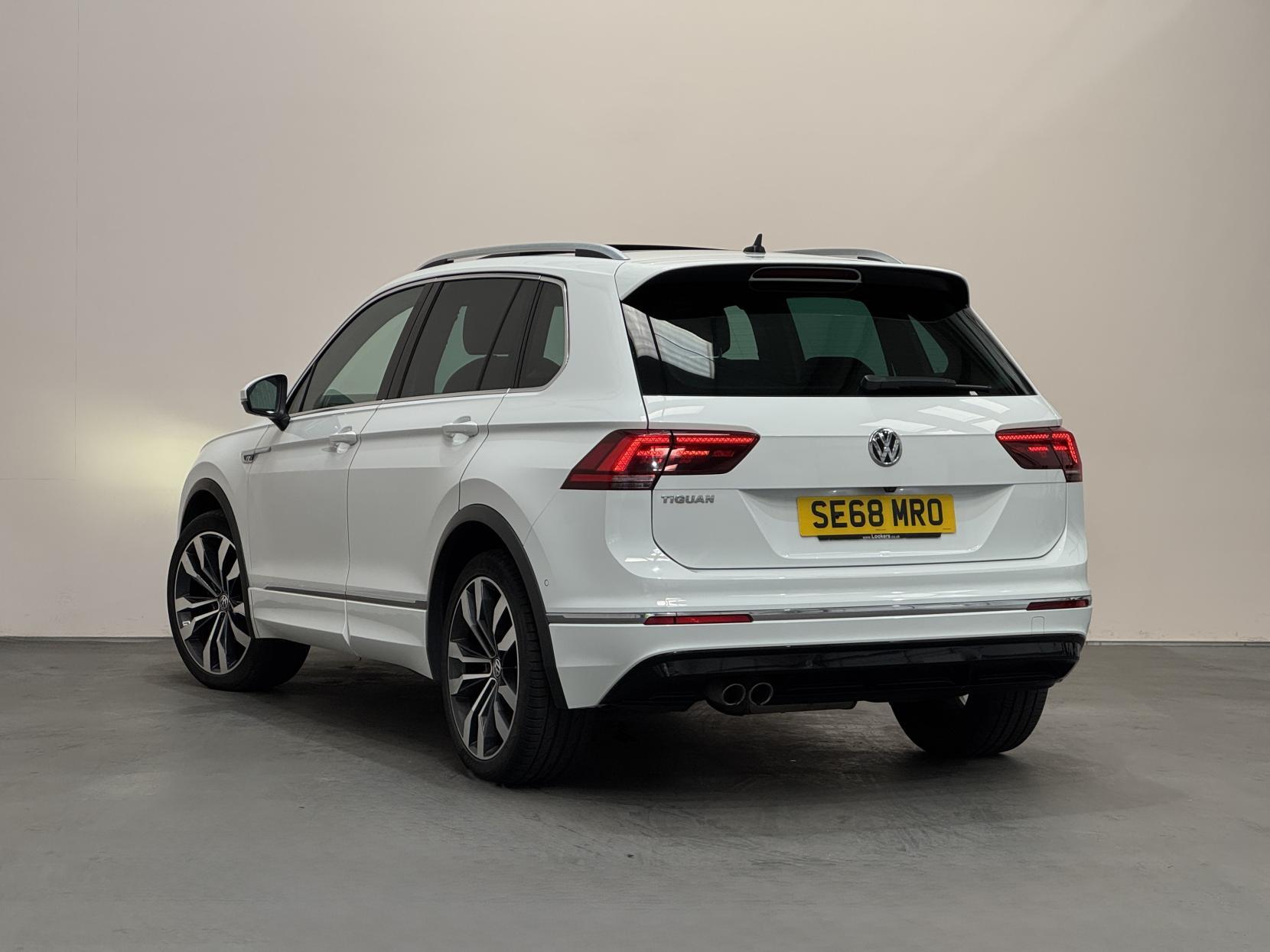 Volkswagen Tiguan view 10