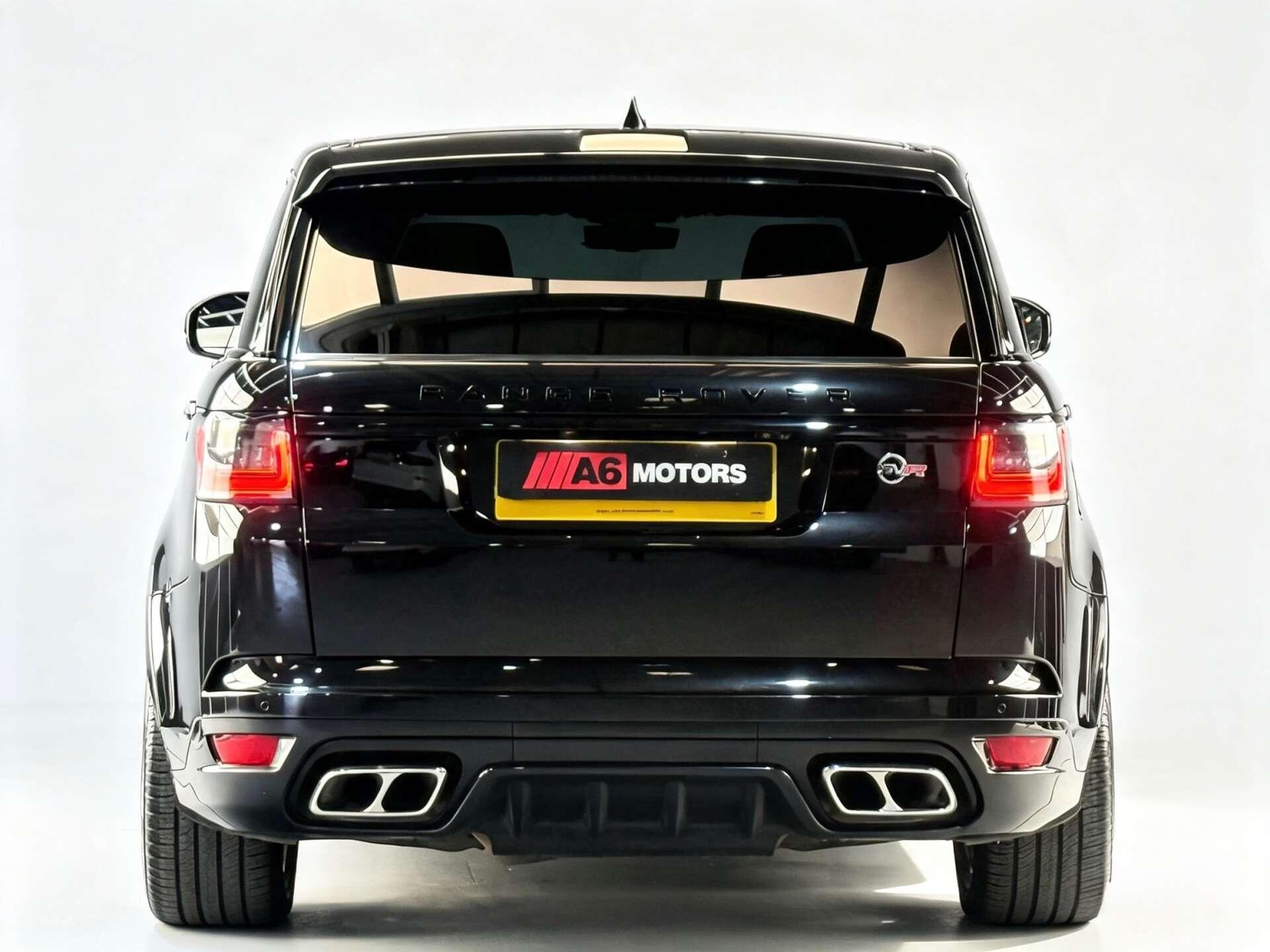 Land Rover Range Rover Sport view 11
