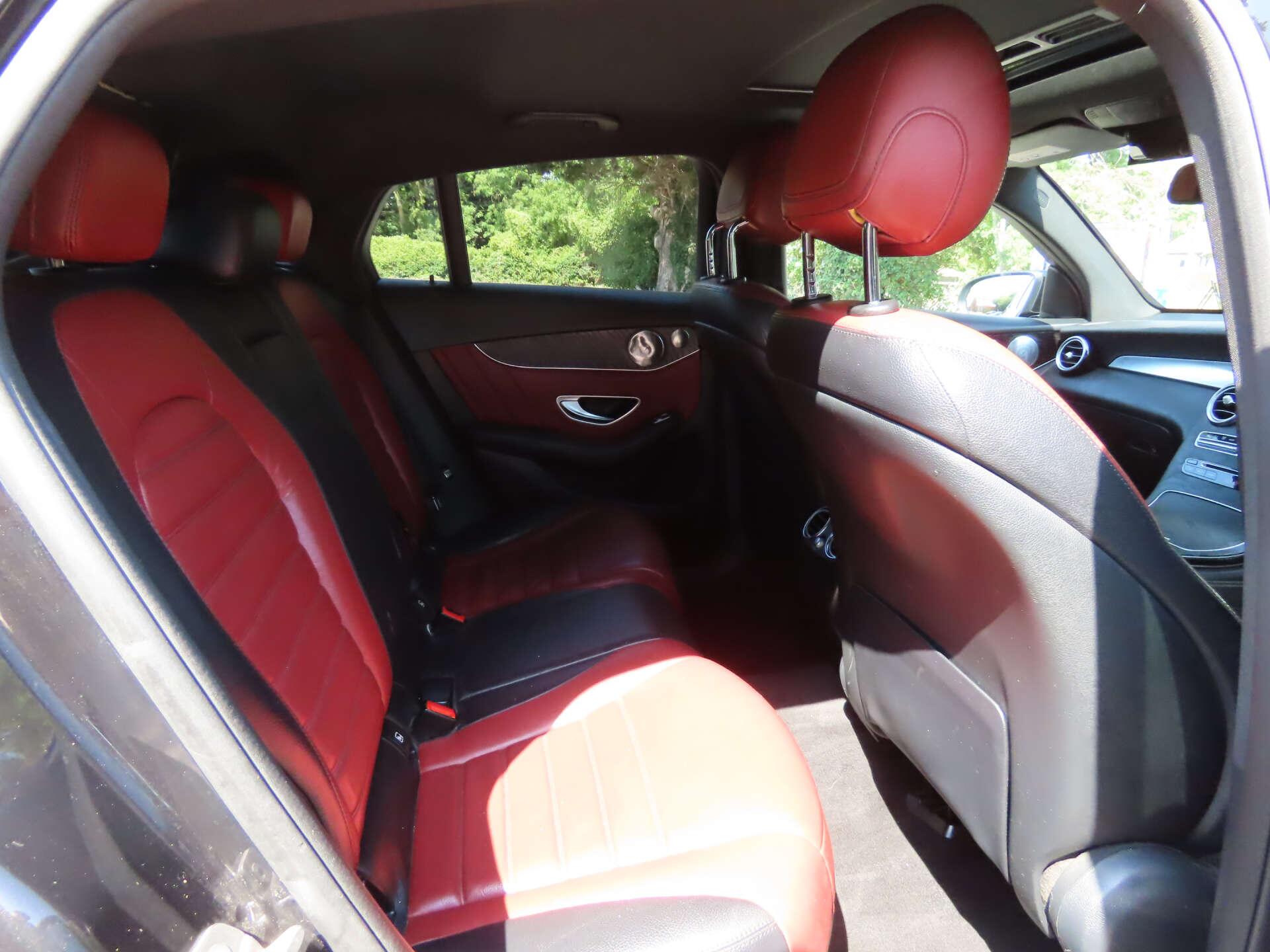 Mercedes-Benz GLC view 9