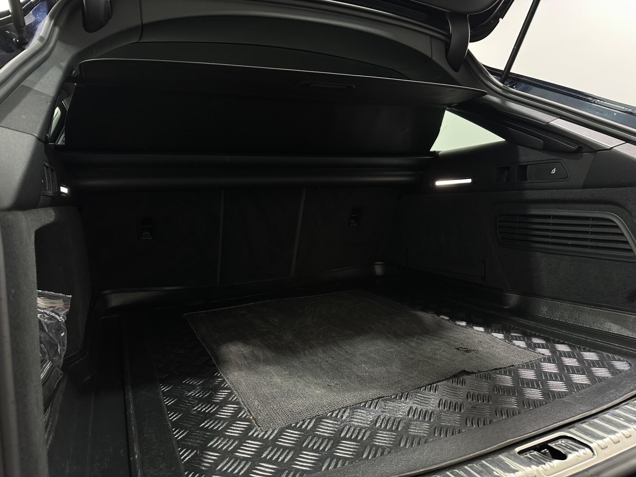 Audi A6 view 49