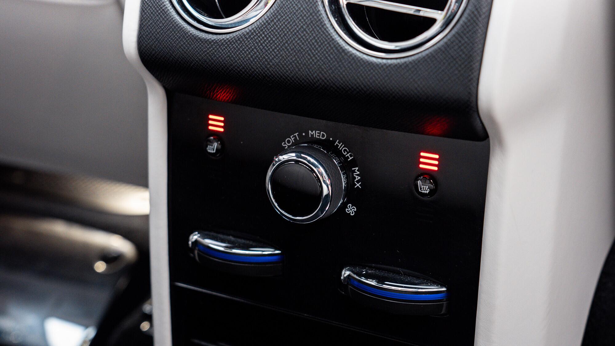 Rolls-Royce Cullinan view 26
