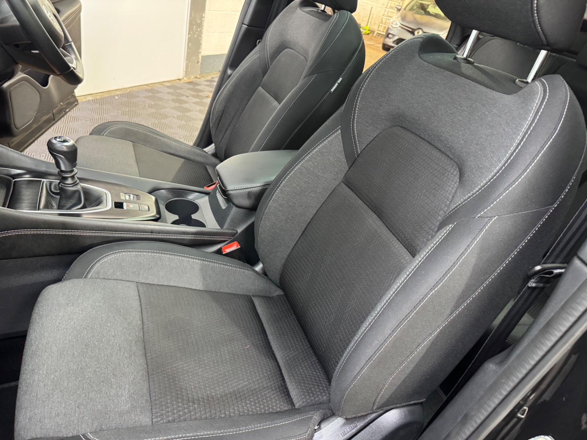Nissan Qashqai view 17