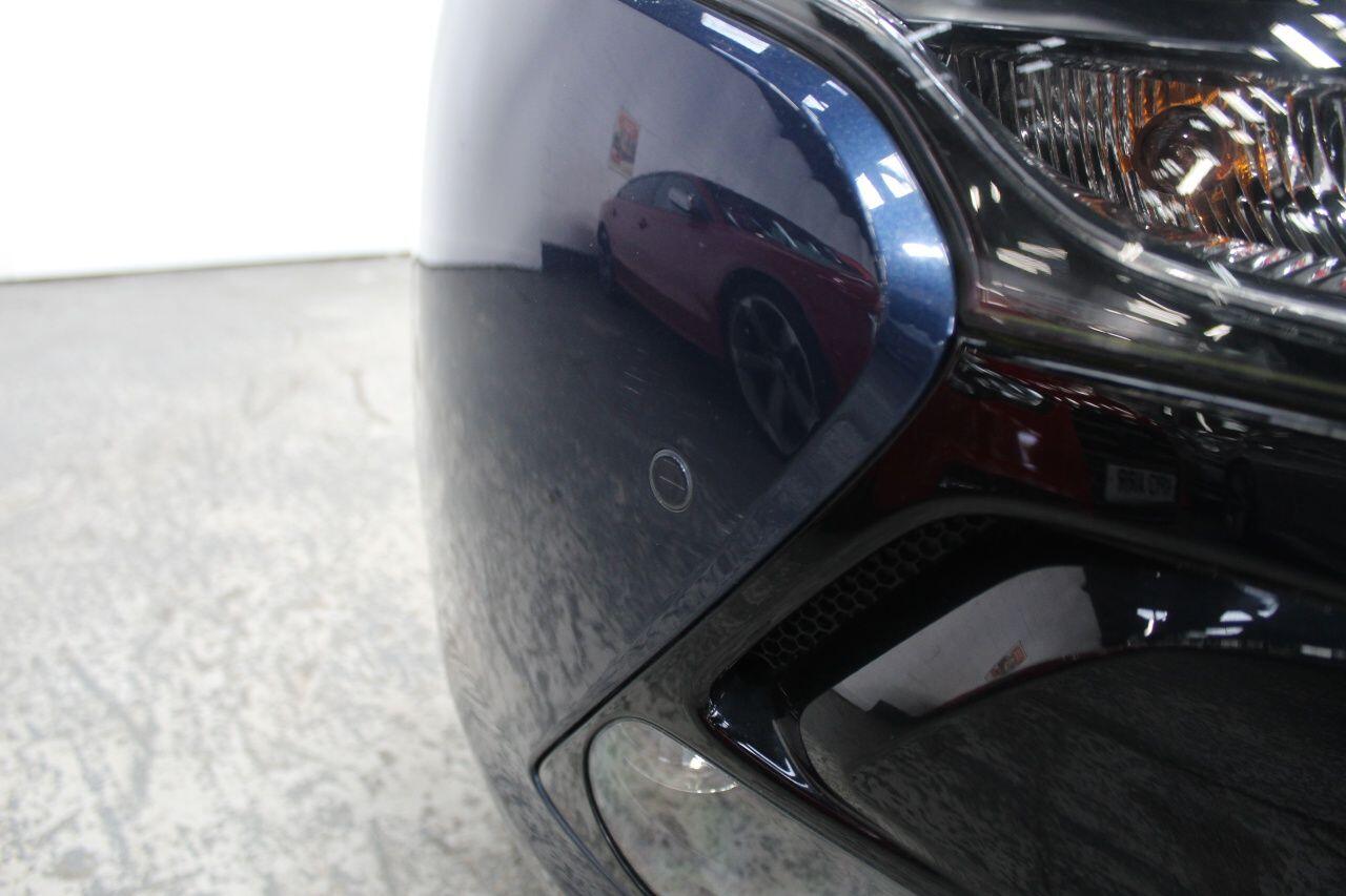 Vauxhall Zafira Tourer view 16