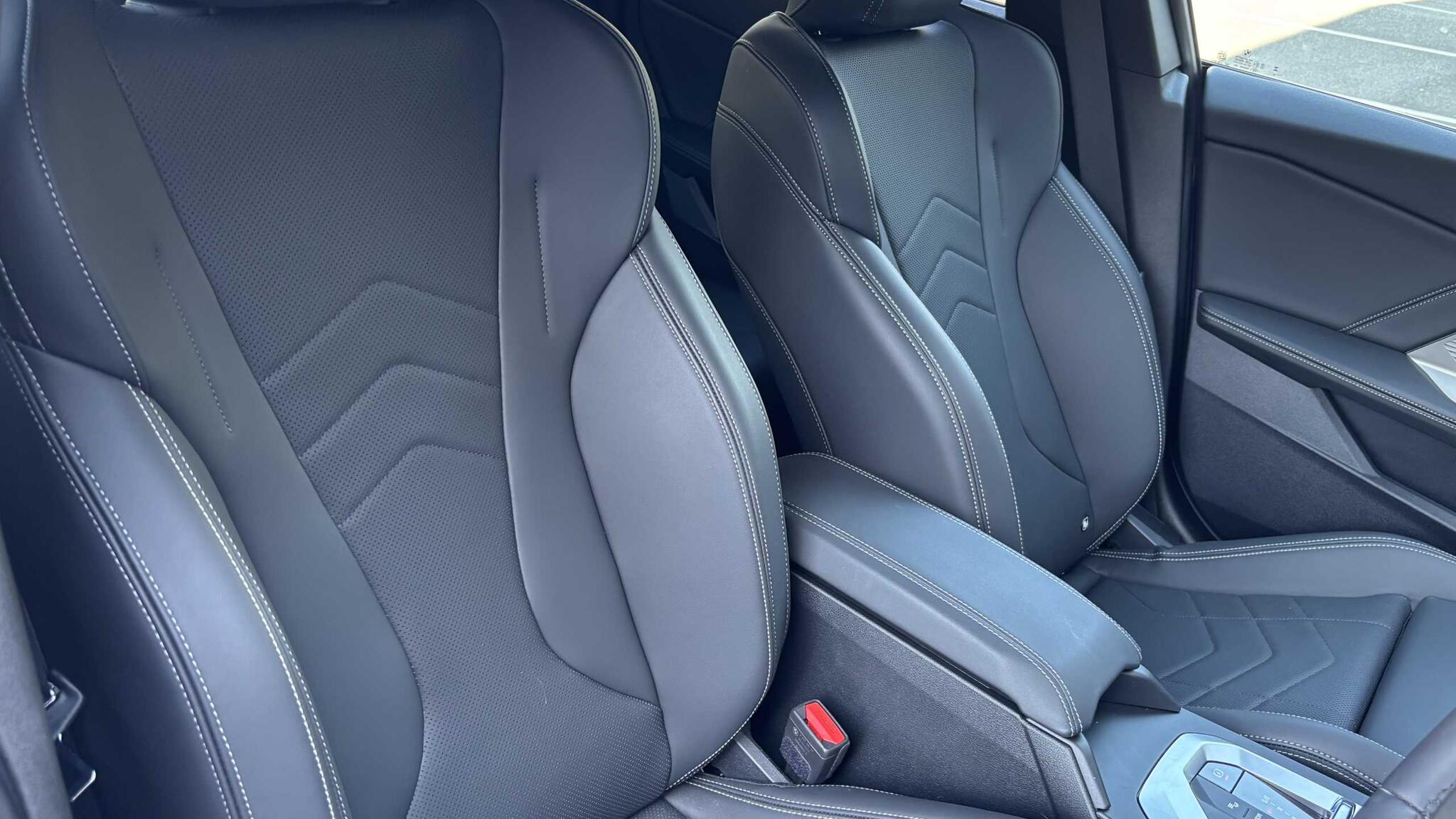 BMW 2 Series view 12