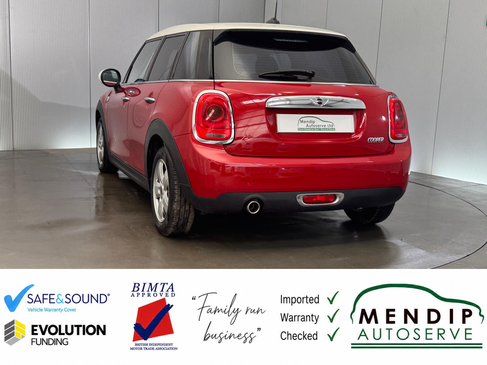 Mini Cooper view 19