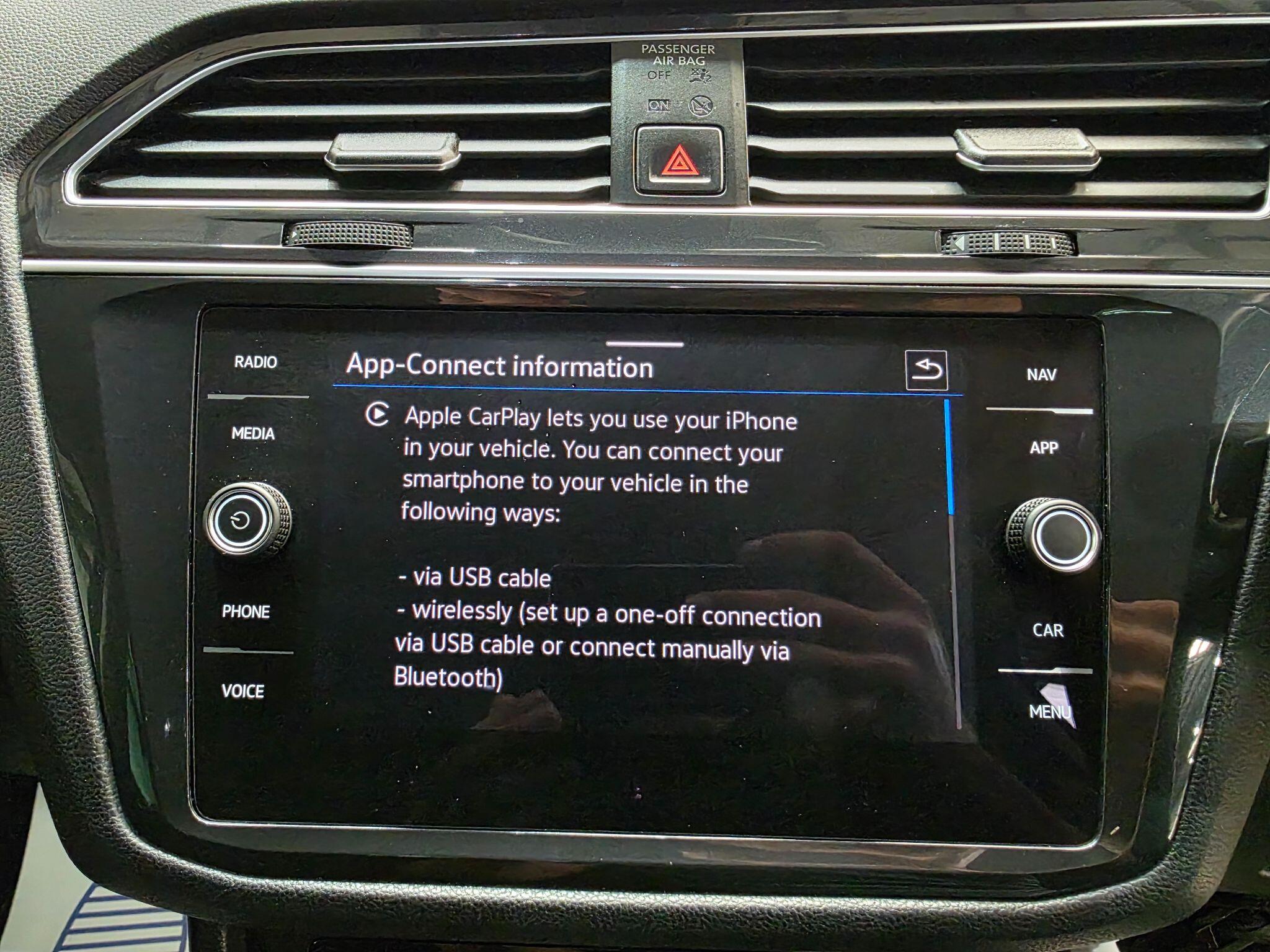 Volkswagen Tiguan view 9