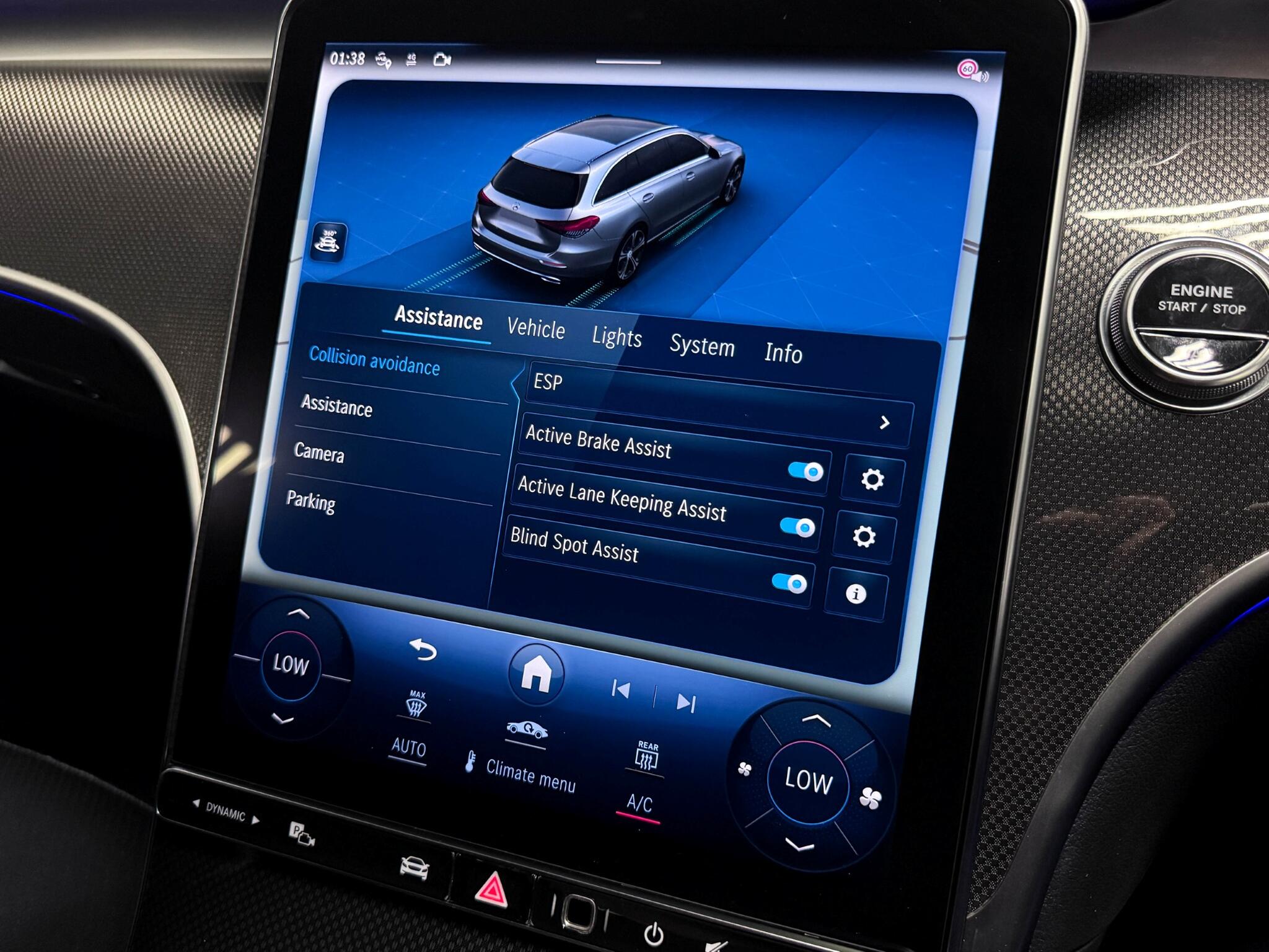 Mercedes-Benz C-Class view 41
