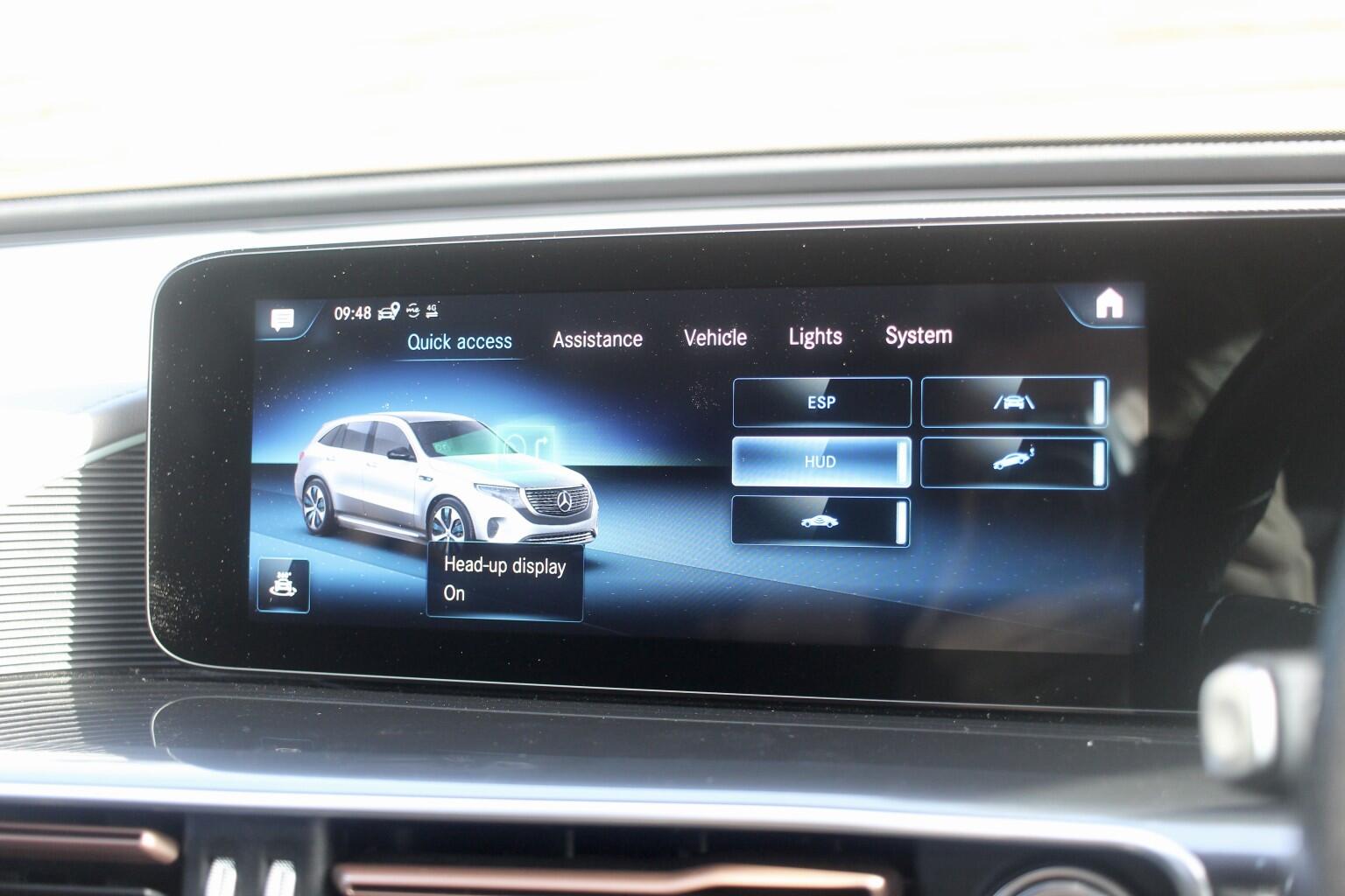 Mercedes-Benz Eqc view 28