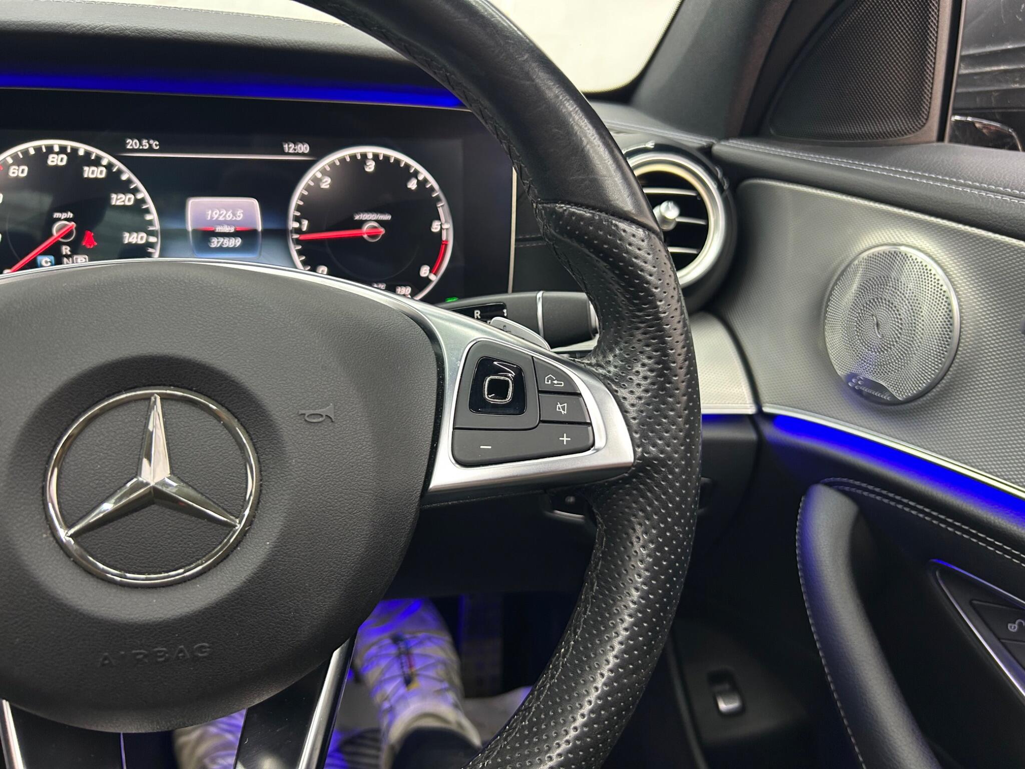 Mercedes-Benz E-Class view 45