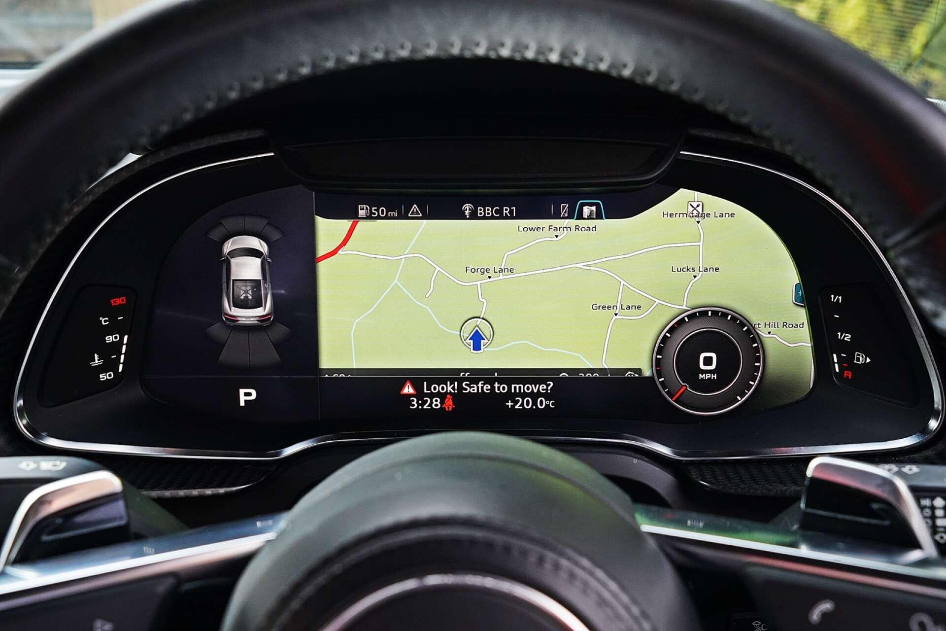 Audi R8 view 30