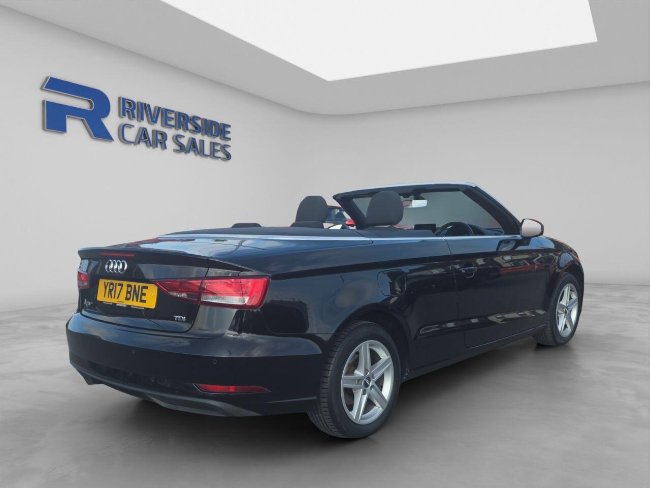 Audi A3 Cabriolet view 5