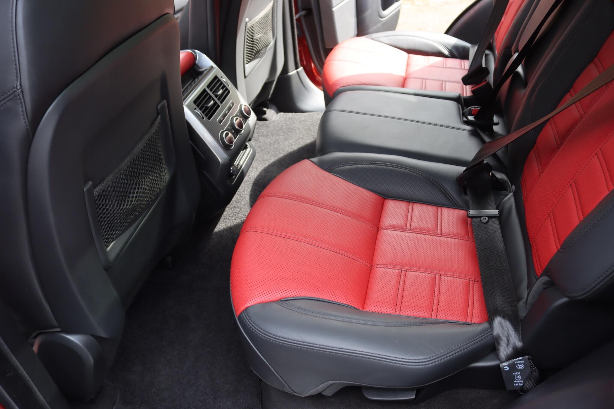 Land Rover Range Rover Sport view 8