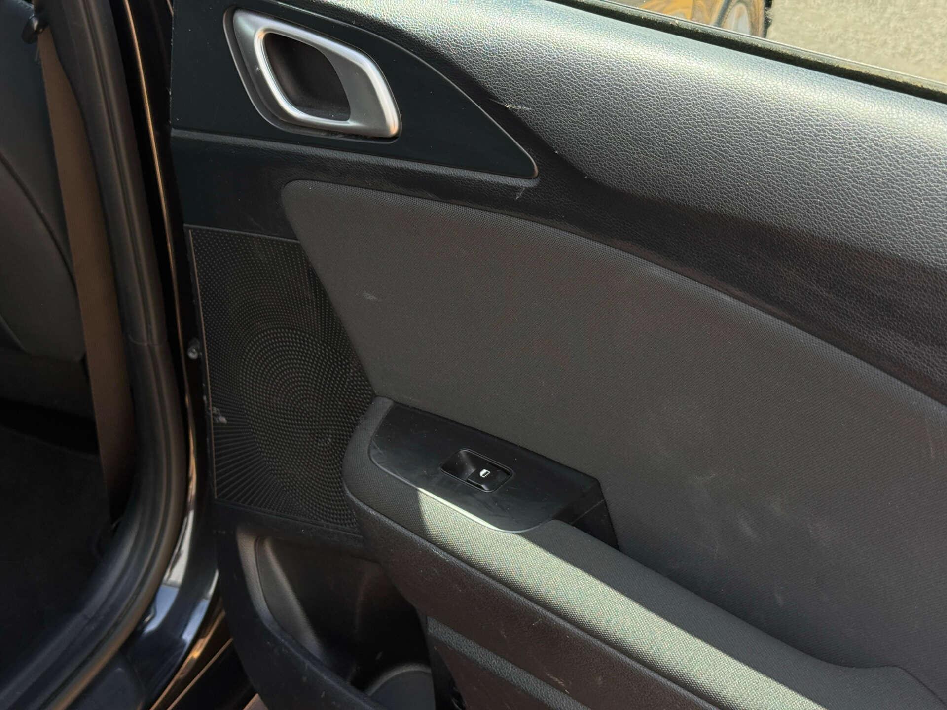 Kia Ceed view 37