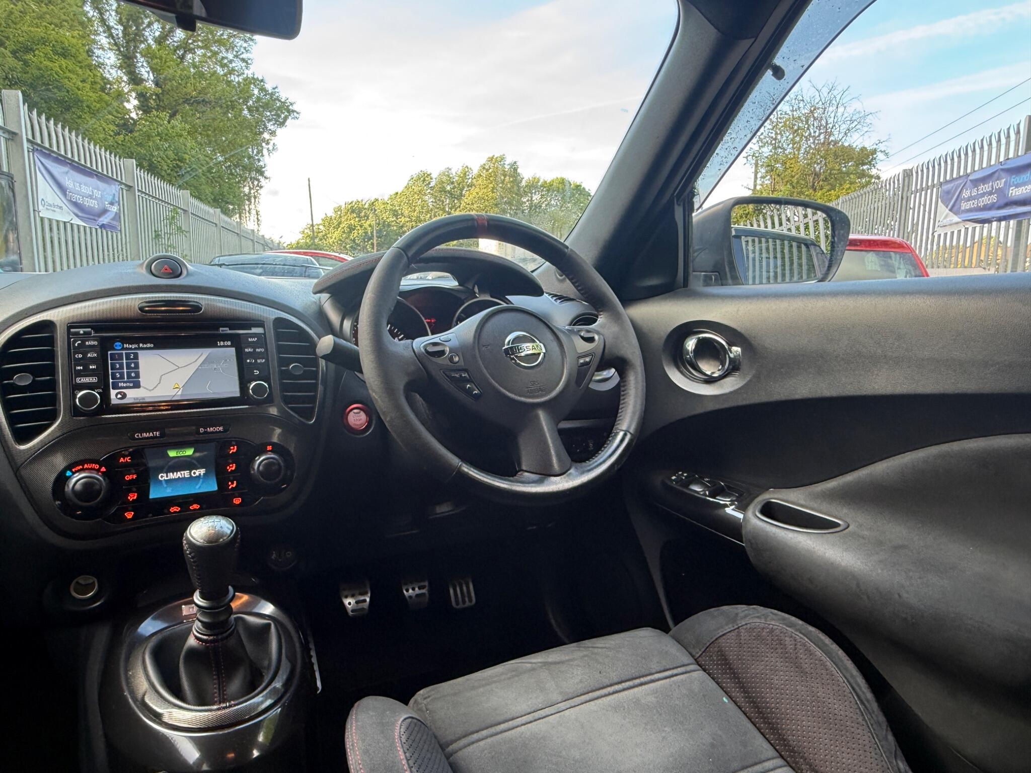 2015 Nissan Juke image 23