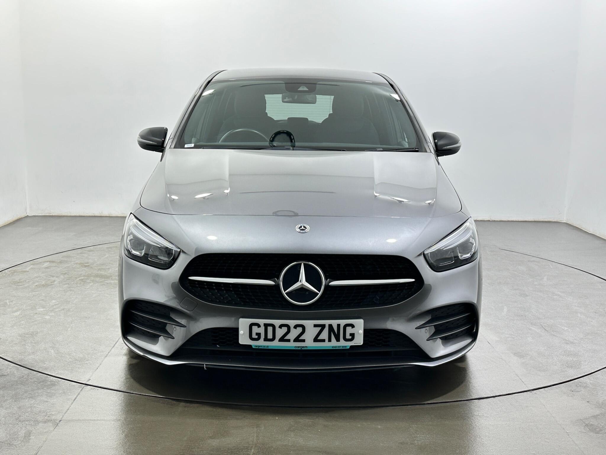 Mercedes-Benz B-Class view 3