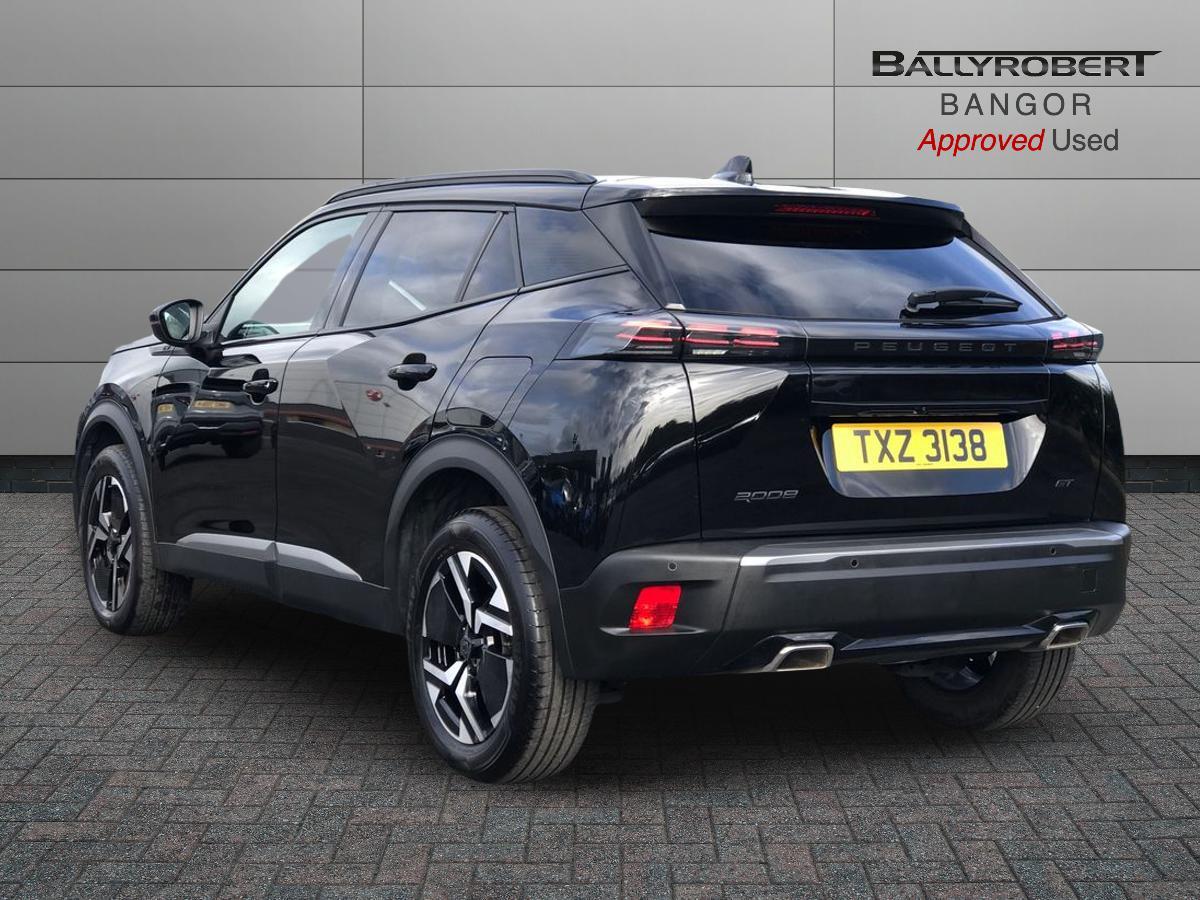Peugeot 2008 view 2