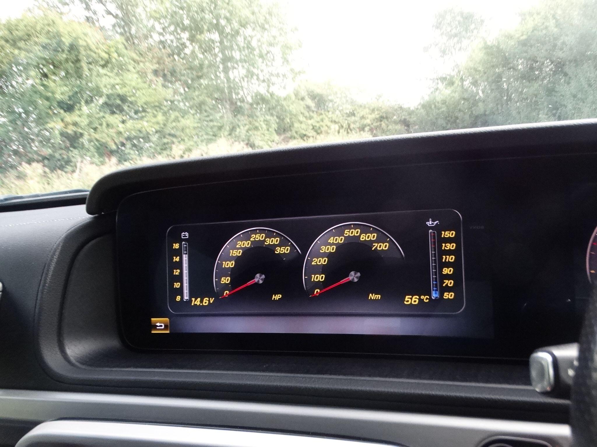 Mercedes-Benz G Class view 29
