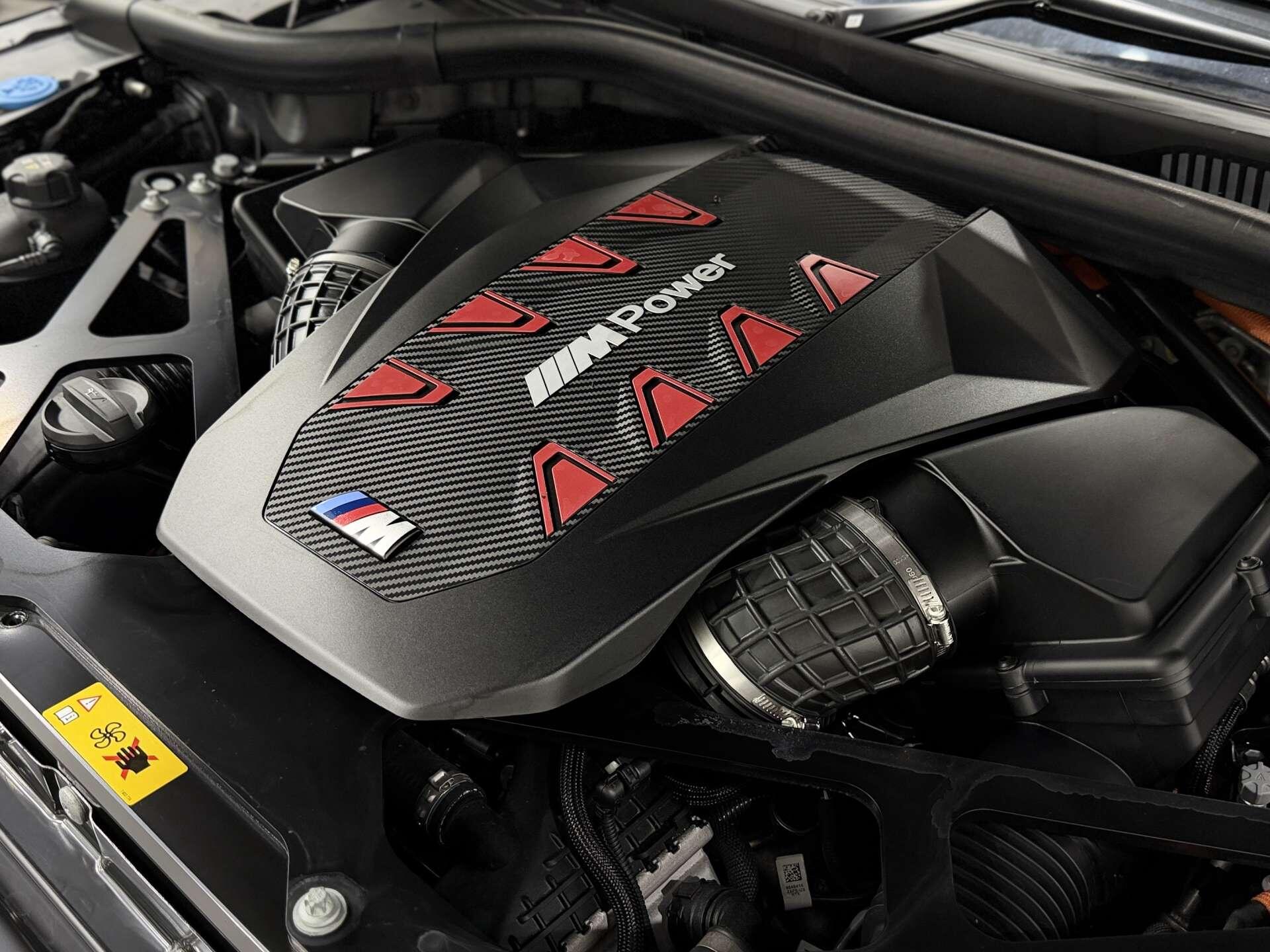 BMW XM view 38
