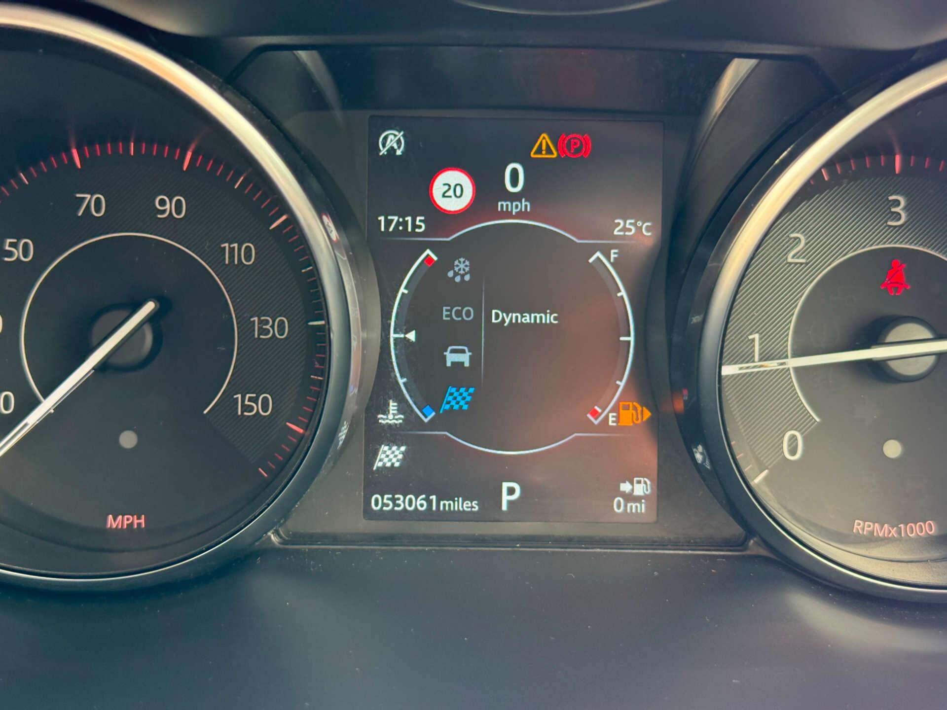 Jaguar E-Pace view 74