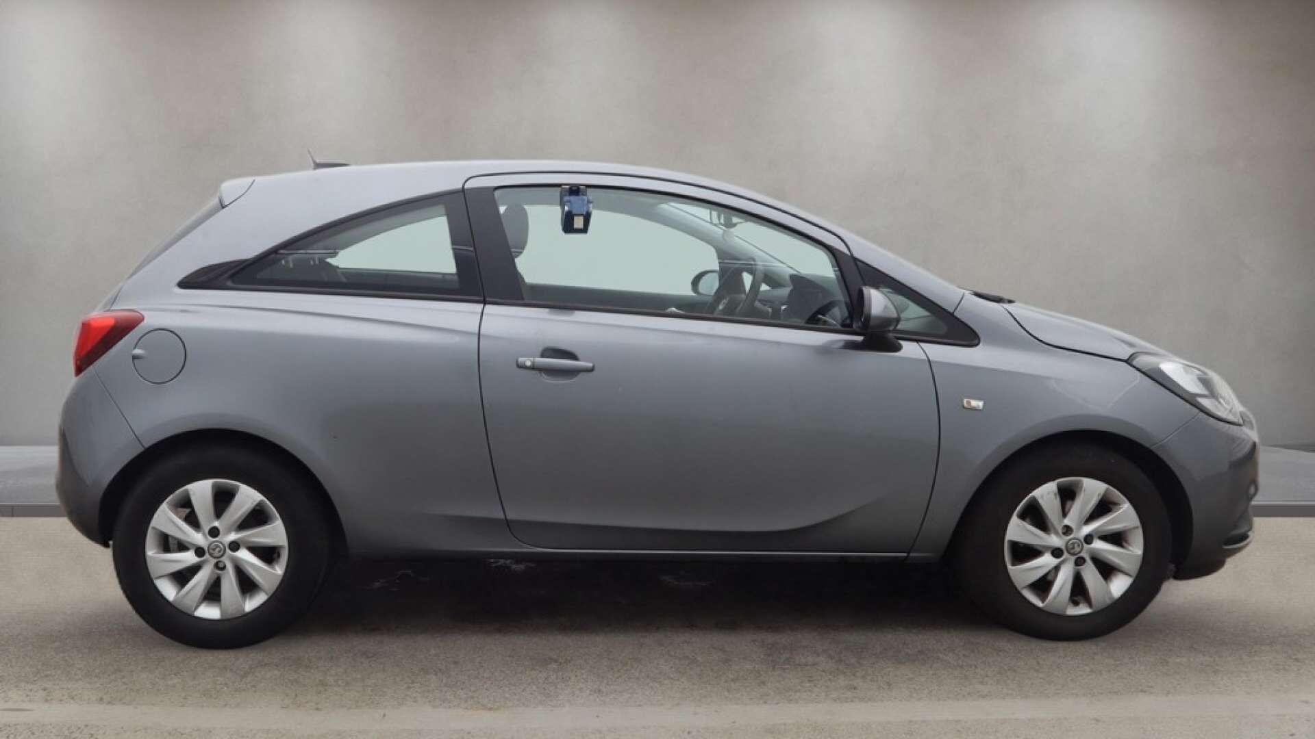 Vauxhall Corsa view 9