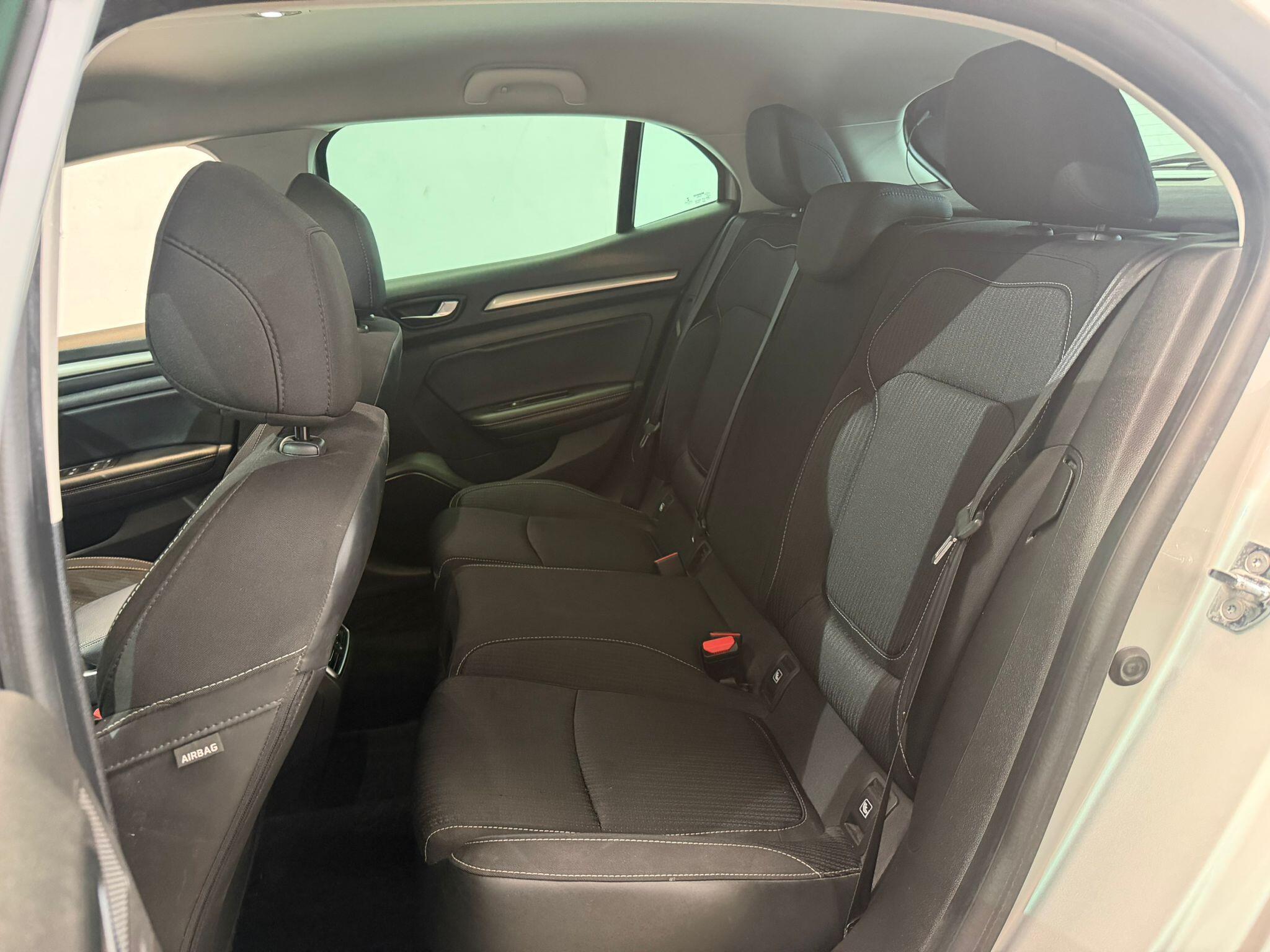 Renault Megane view 20