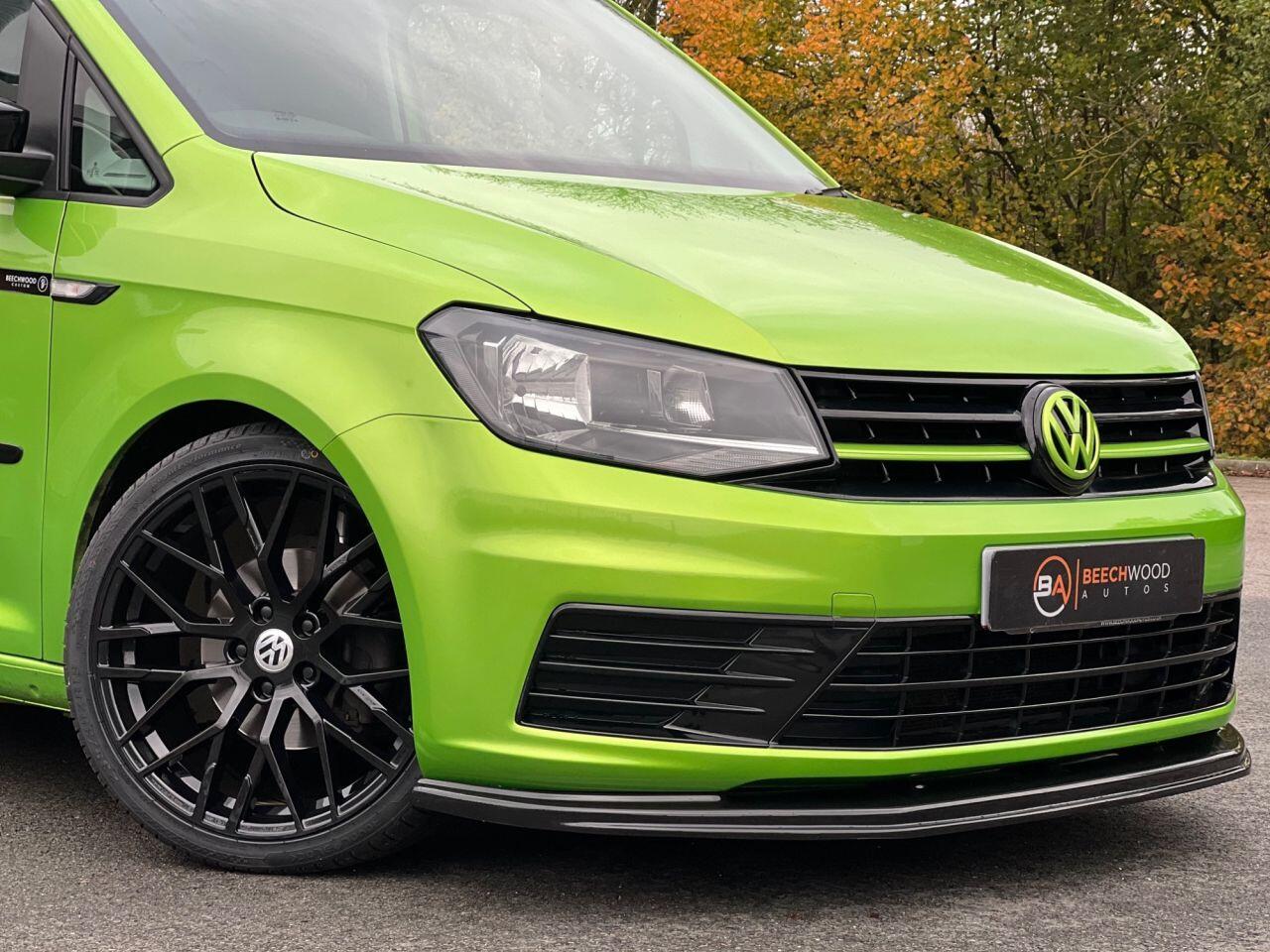 Volkswagen Caddy Maxi view 17