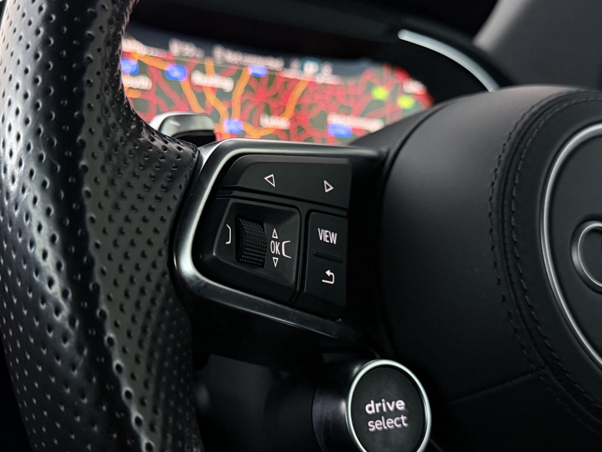 Audi R8 view 23