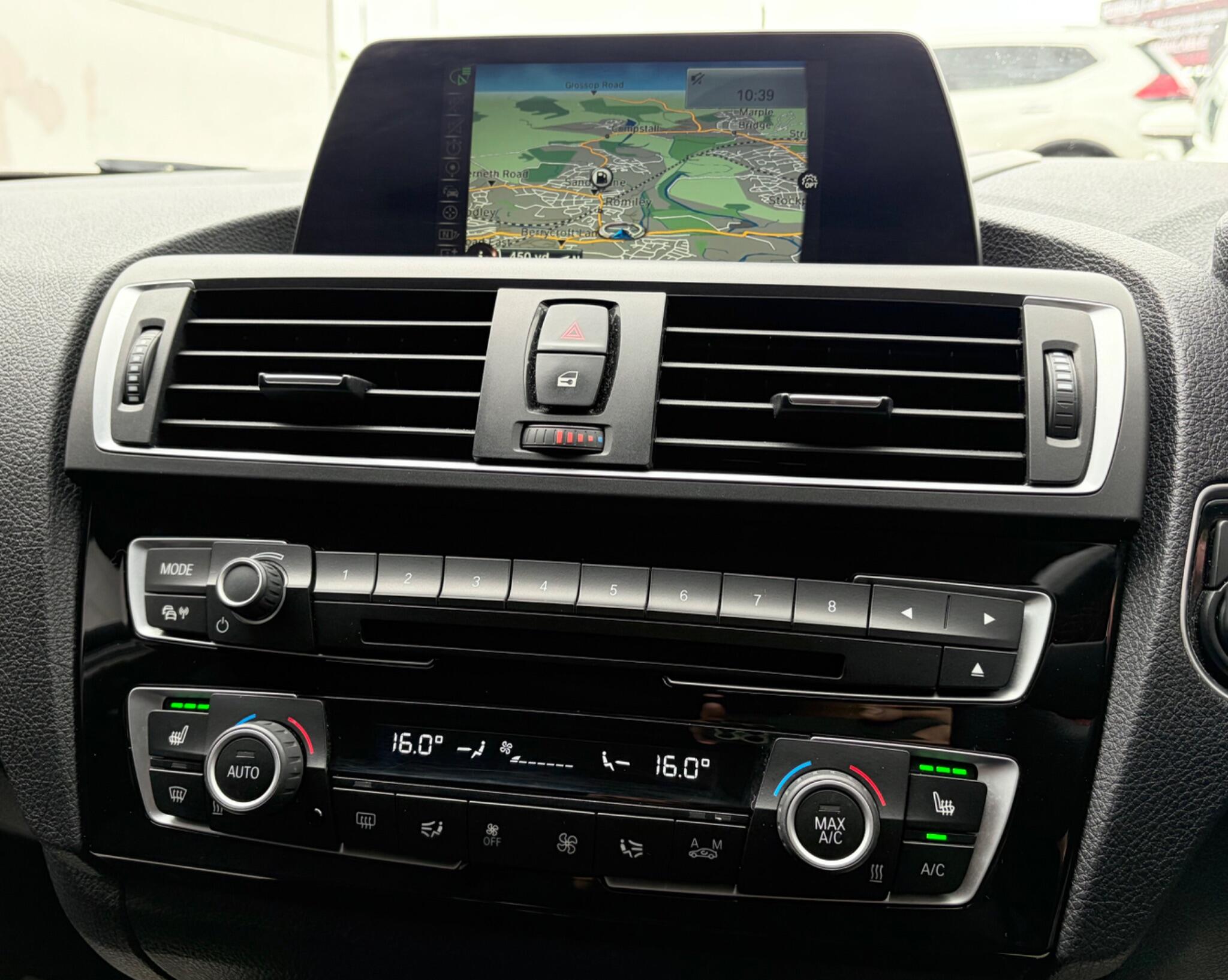 BMW 1 Series view 42