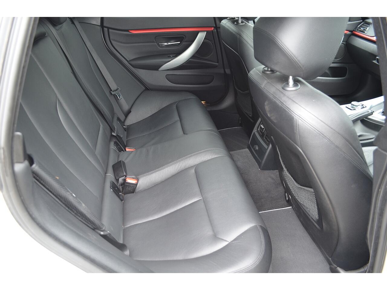 BMW 4 Series view 23