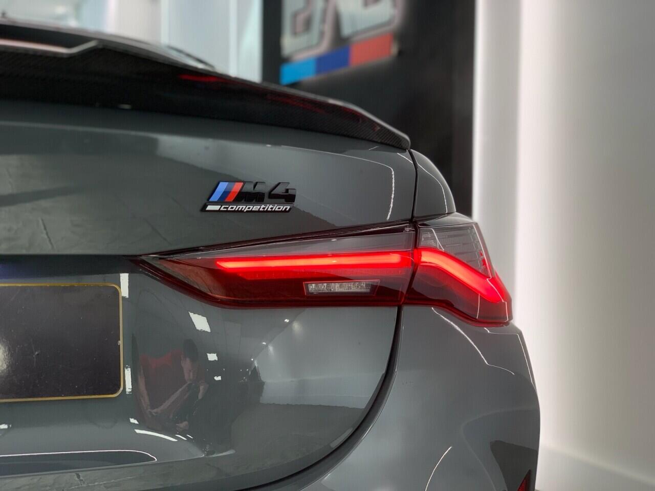 BMW M4 view 10