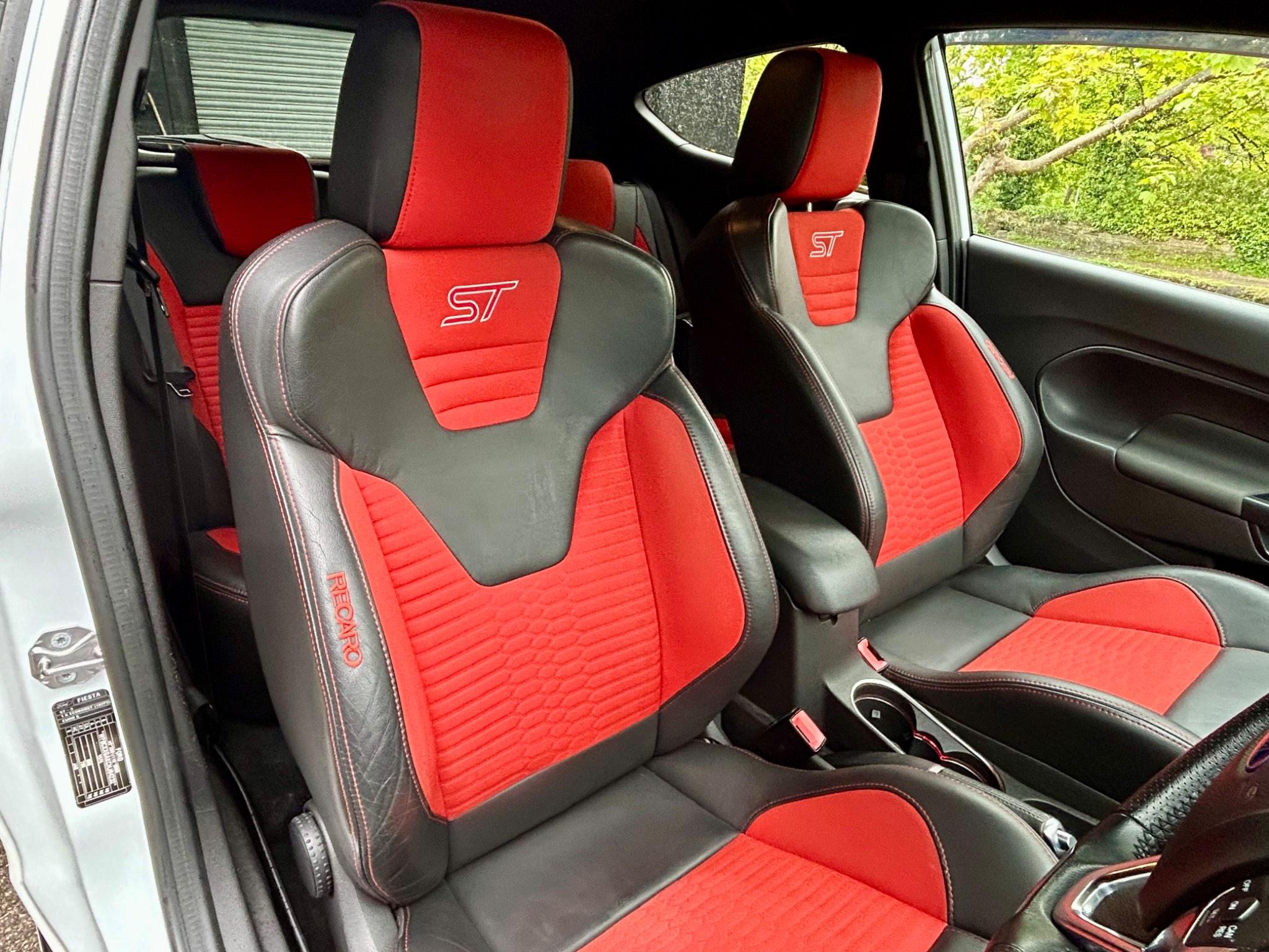 Ford Fiesta view 16