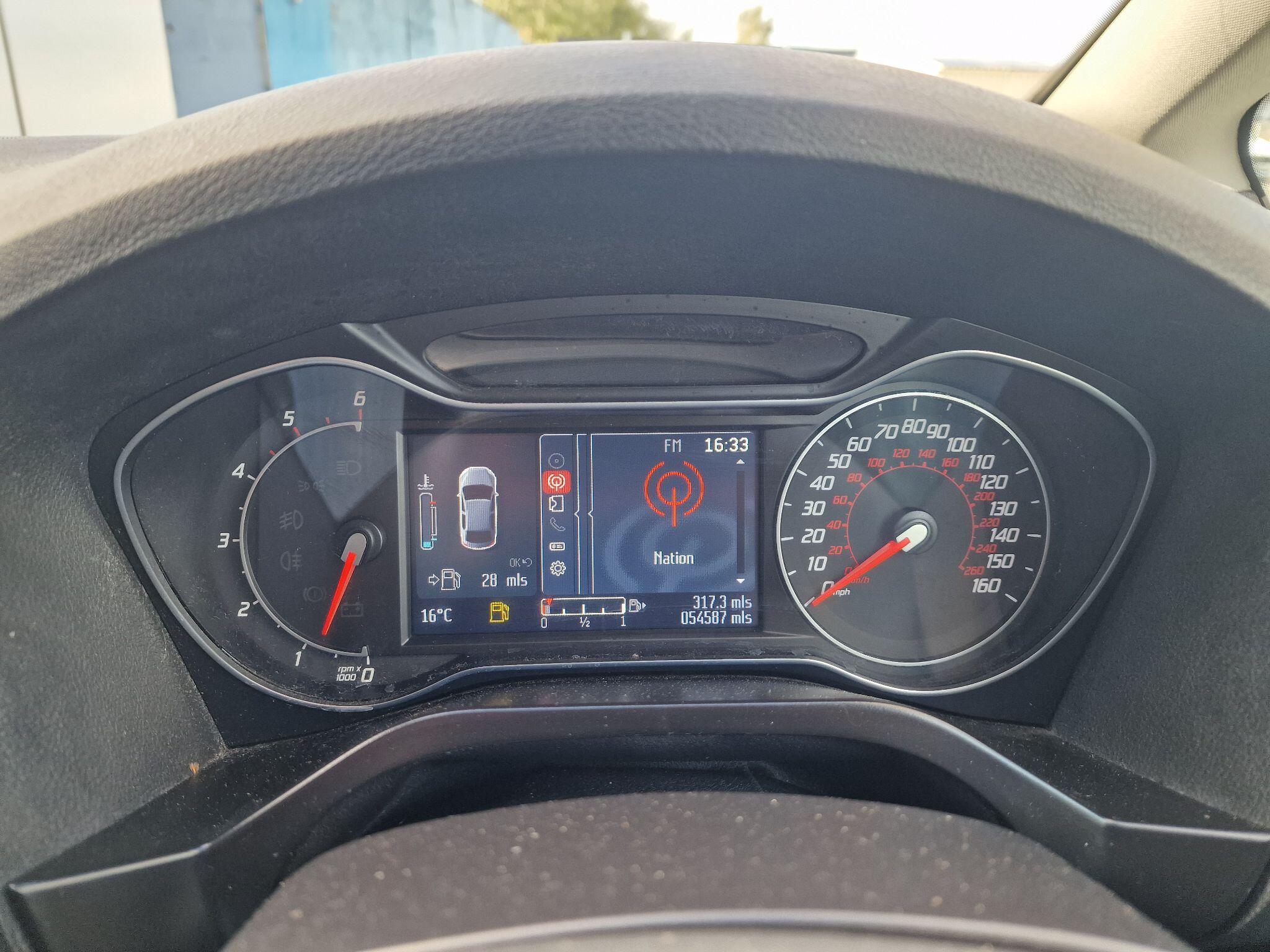 Ford S-Max view 45