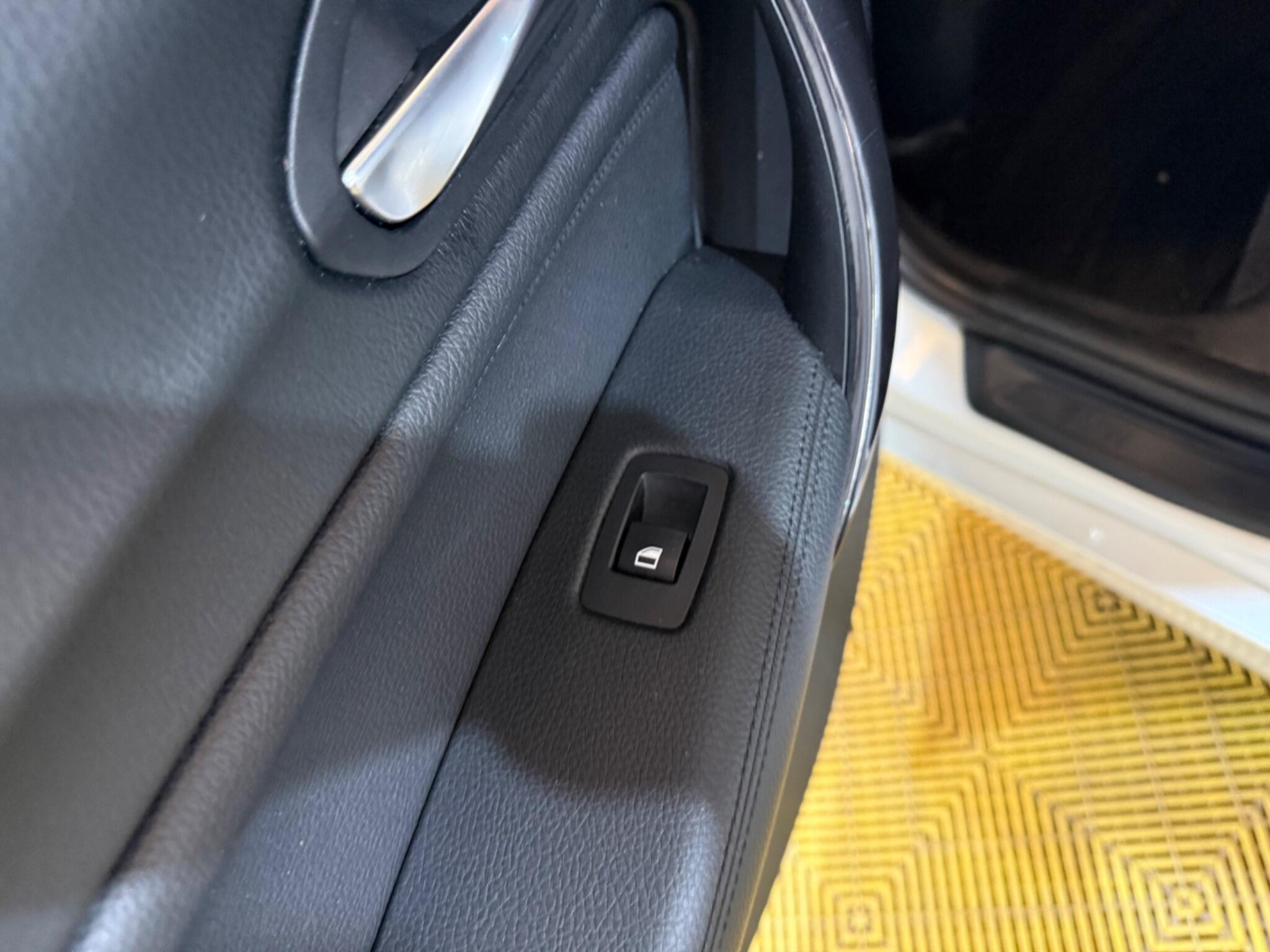 BMW 1 Series view 68