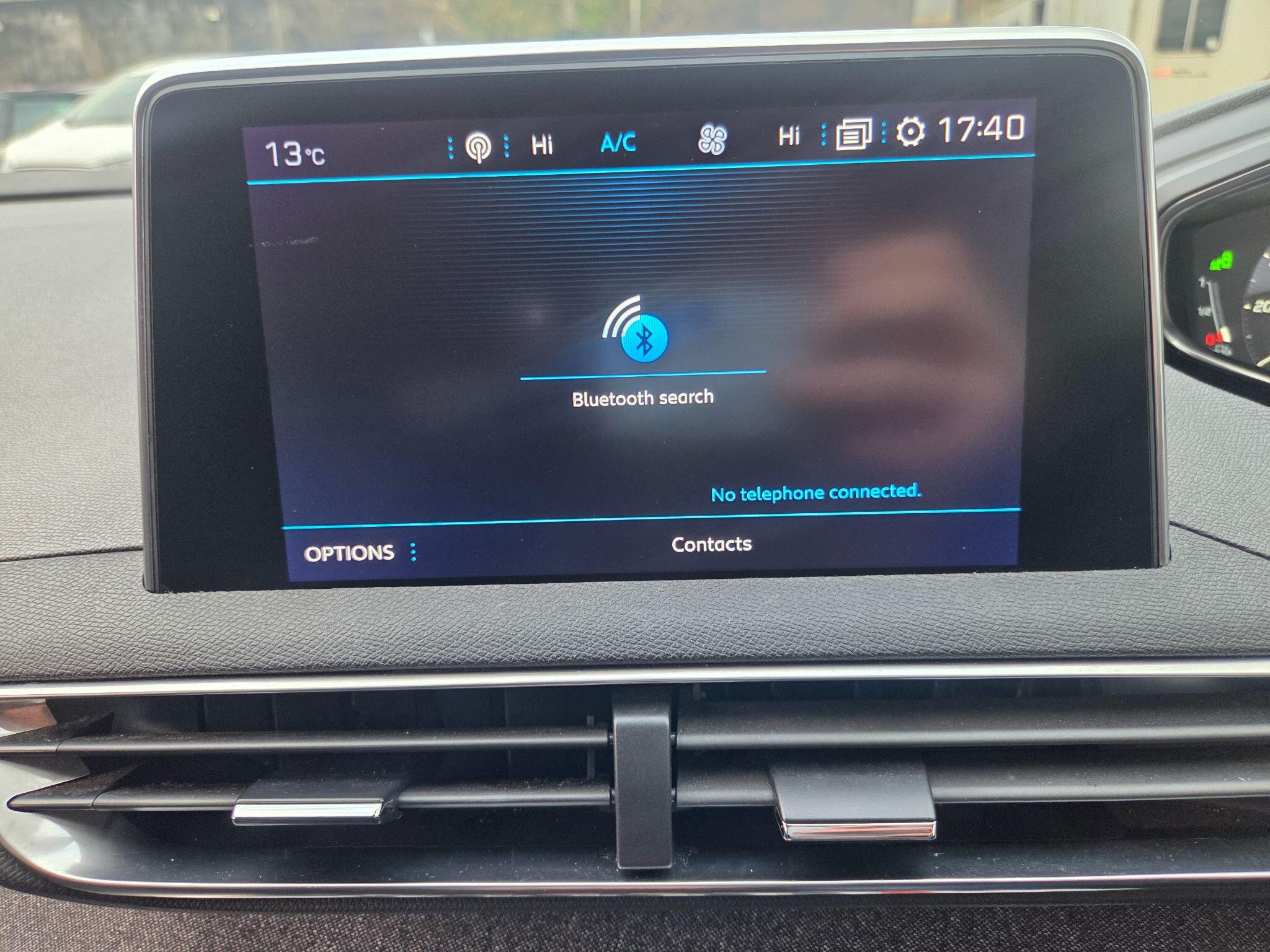 Peugeot 5008 view 21