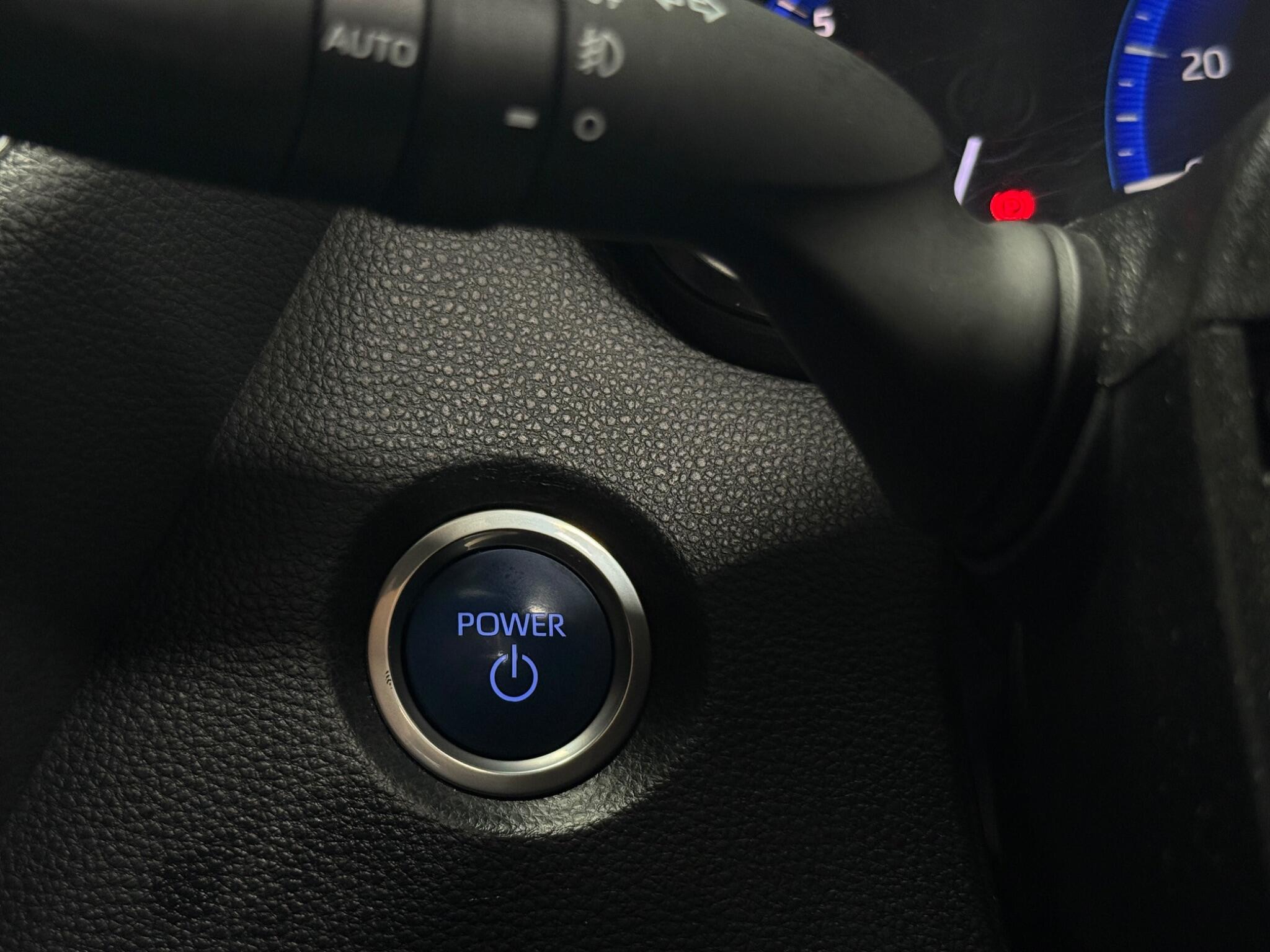 Toyota Corolla view 26
