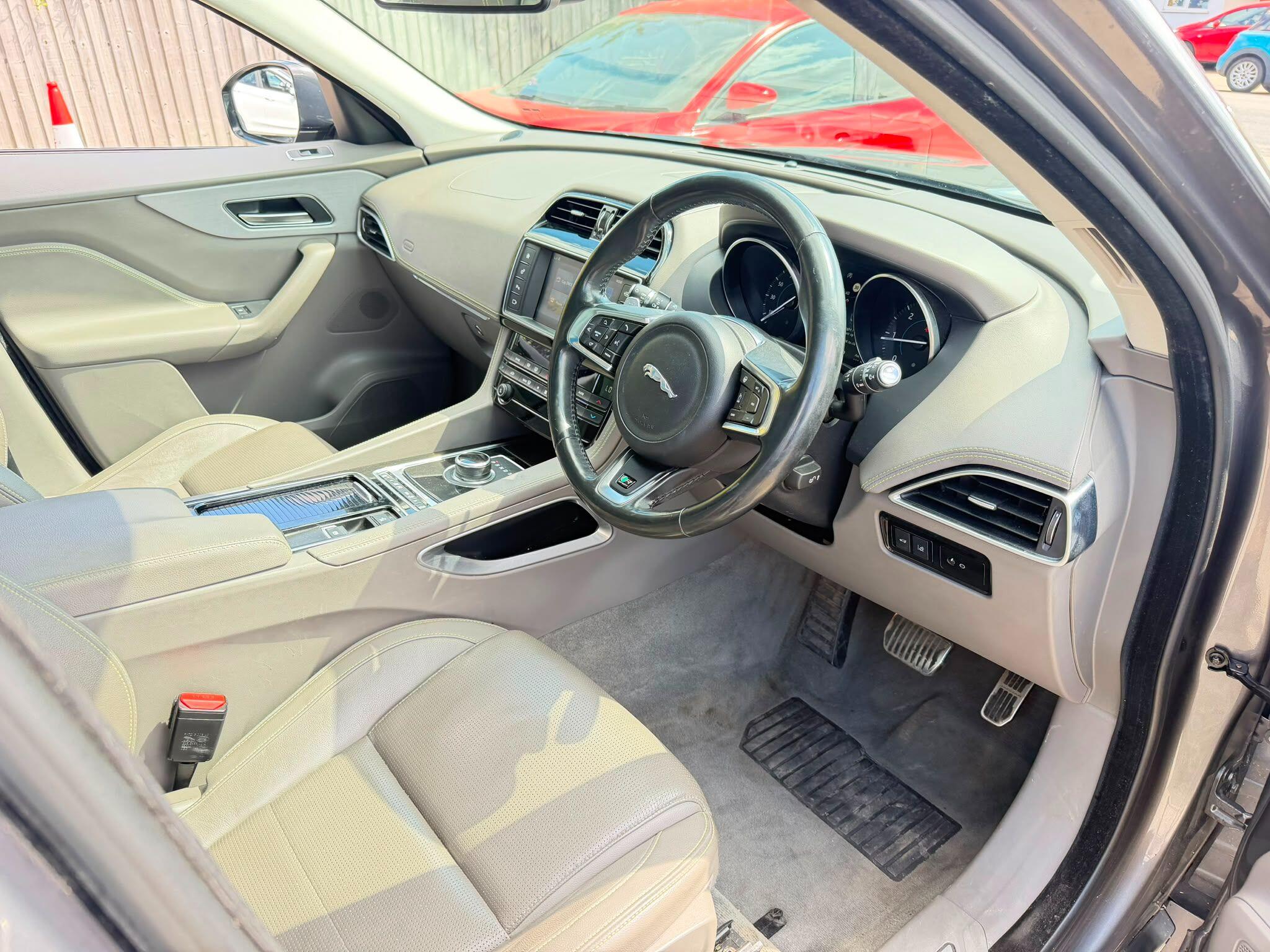 Jaguar F-Pace view 11